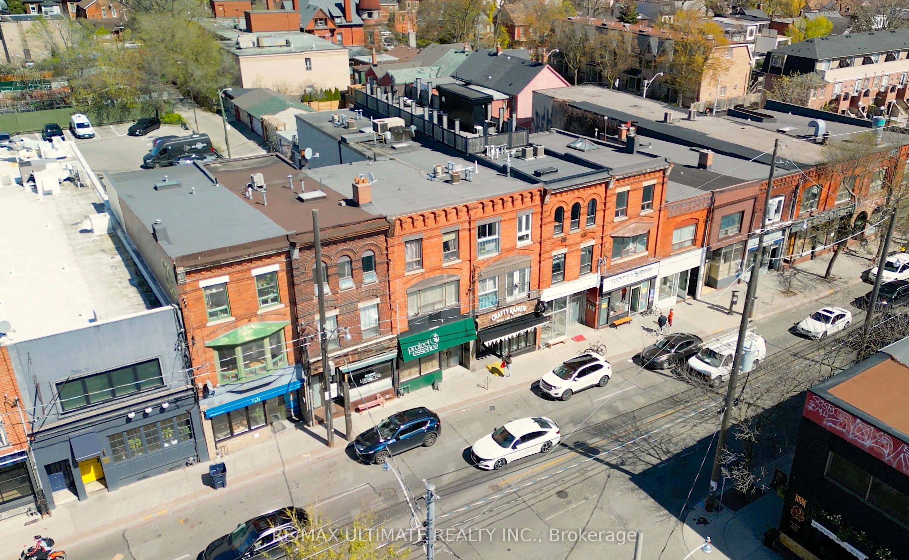 217 Ossington Avenue Property Photo 3