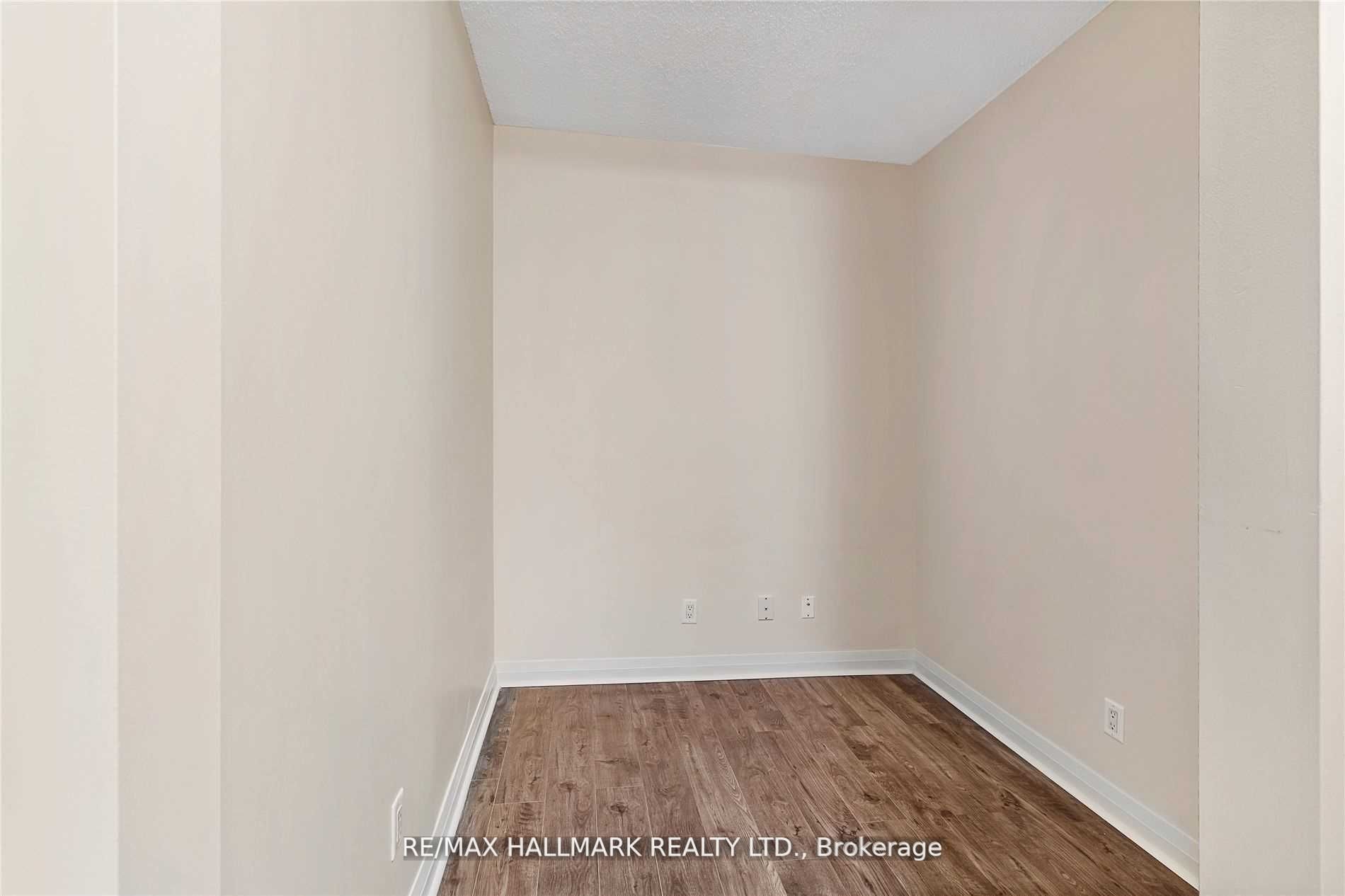 #505 - 1121 Bay Street Property Photo 14