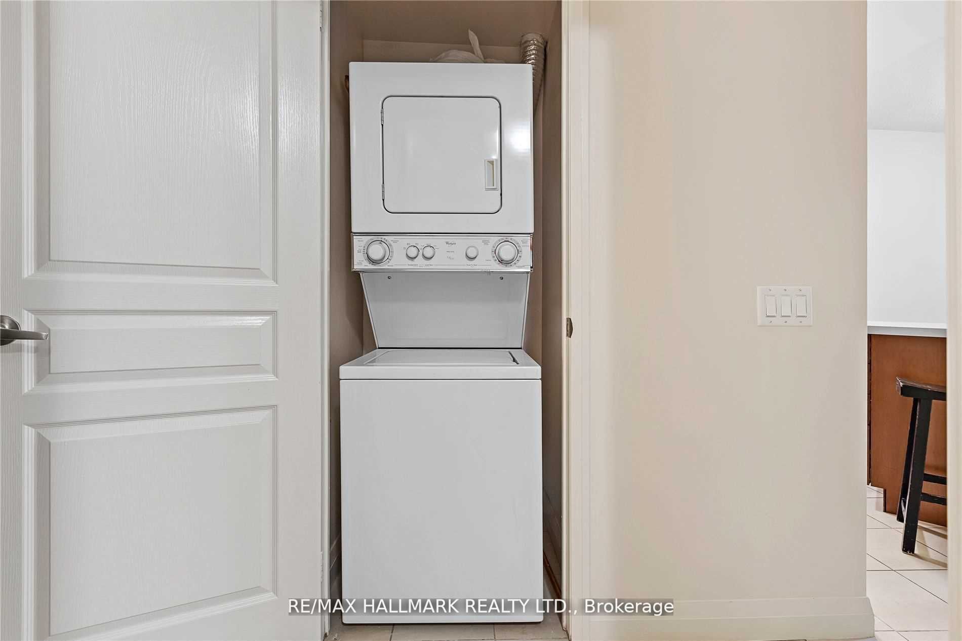 #505 - 1121 Bay Street Property Photo 16