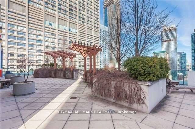 #505 - 1121 Bay Street Property Photo 27