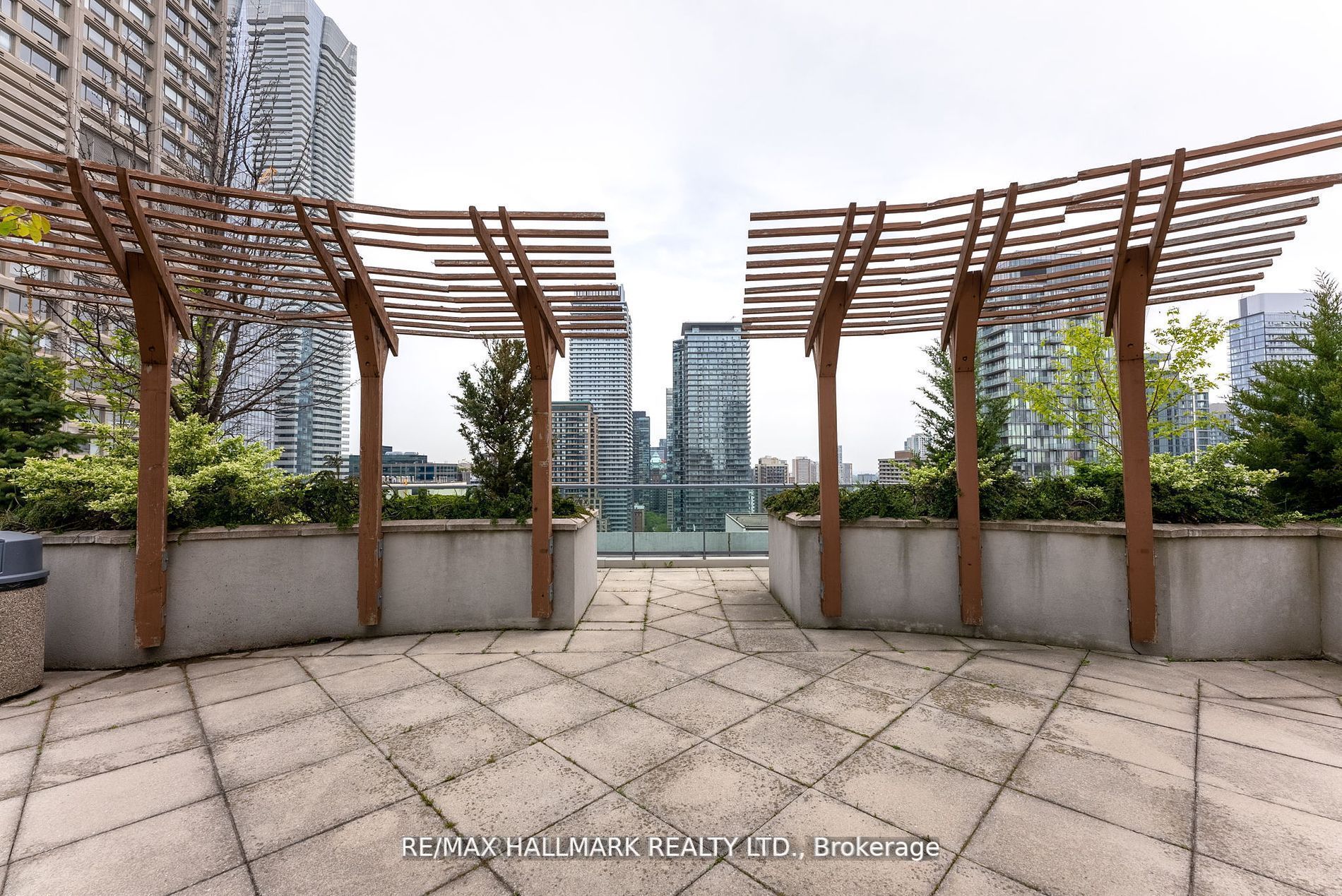 #505 - 1121 Bay Street Property Photo 28