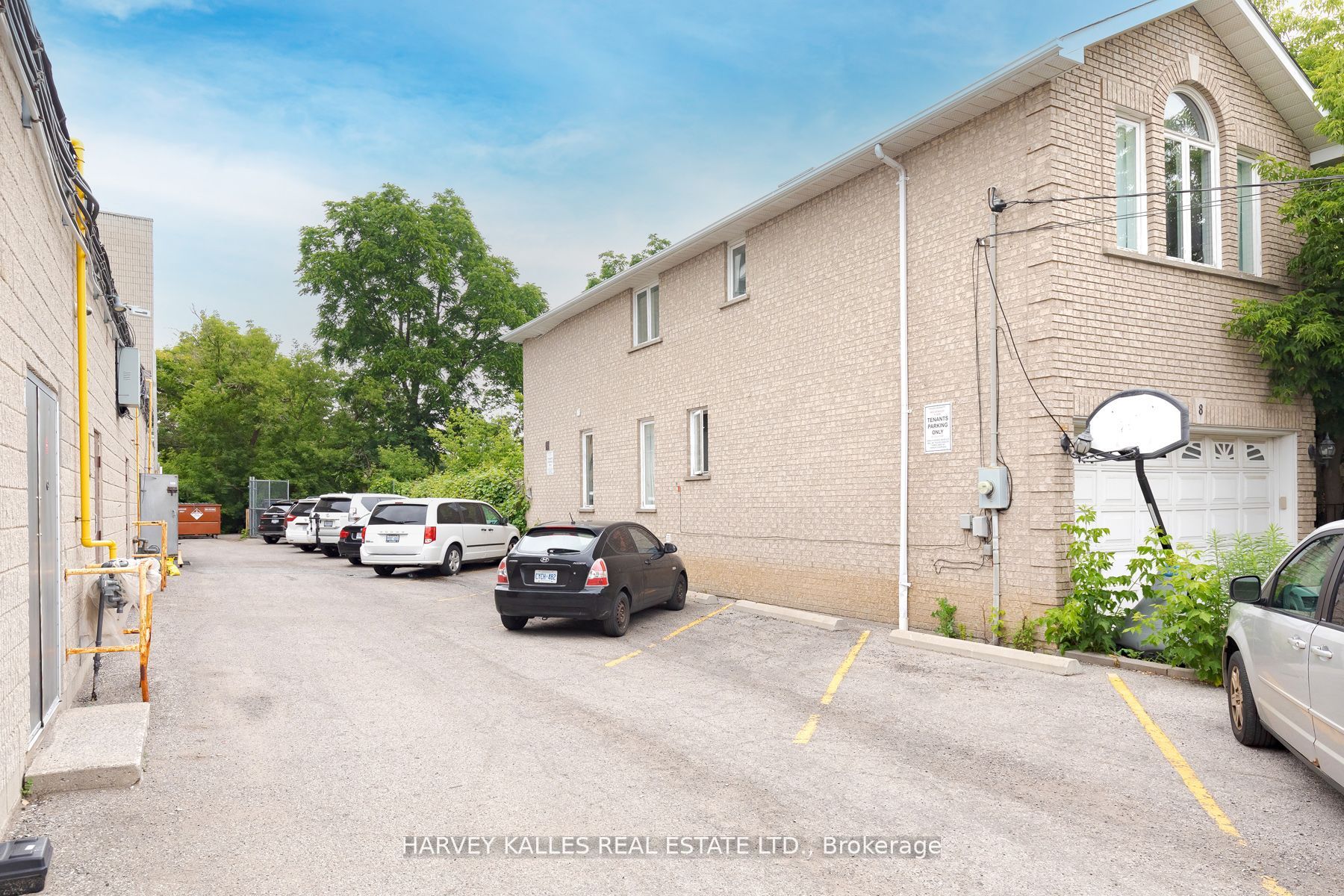 #306a - 6013 Yonge Street Property Photo 9