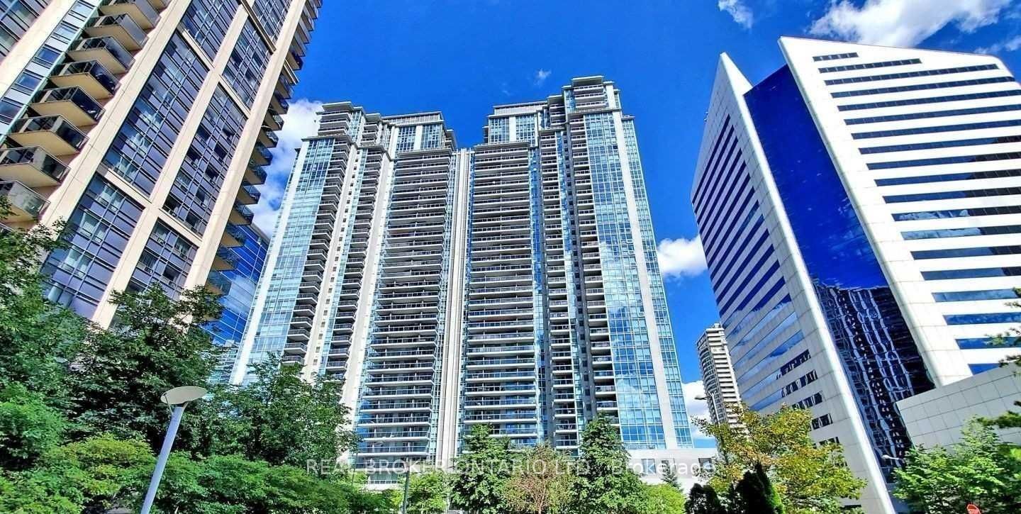 4968 Yonge St 04 Property Photo