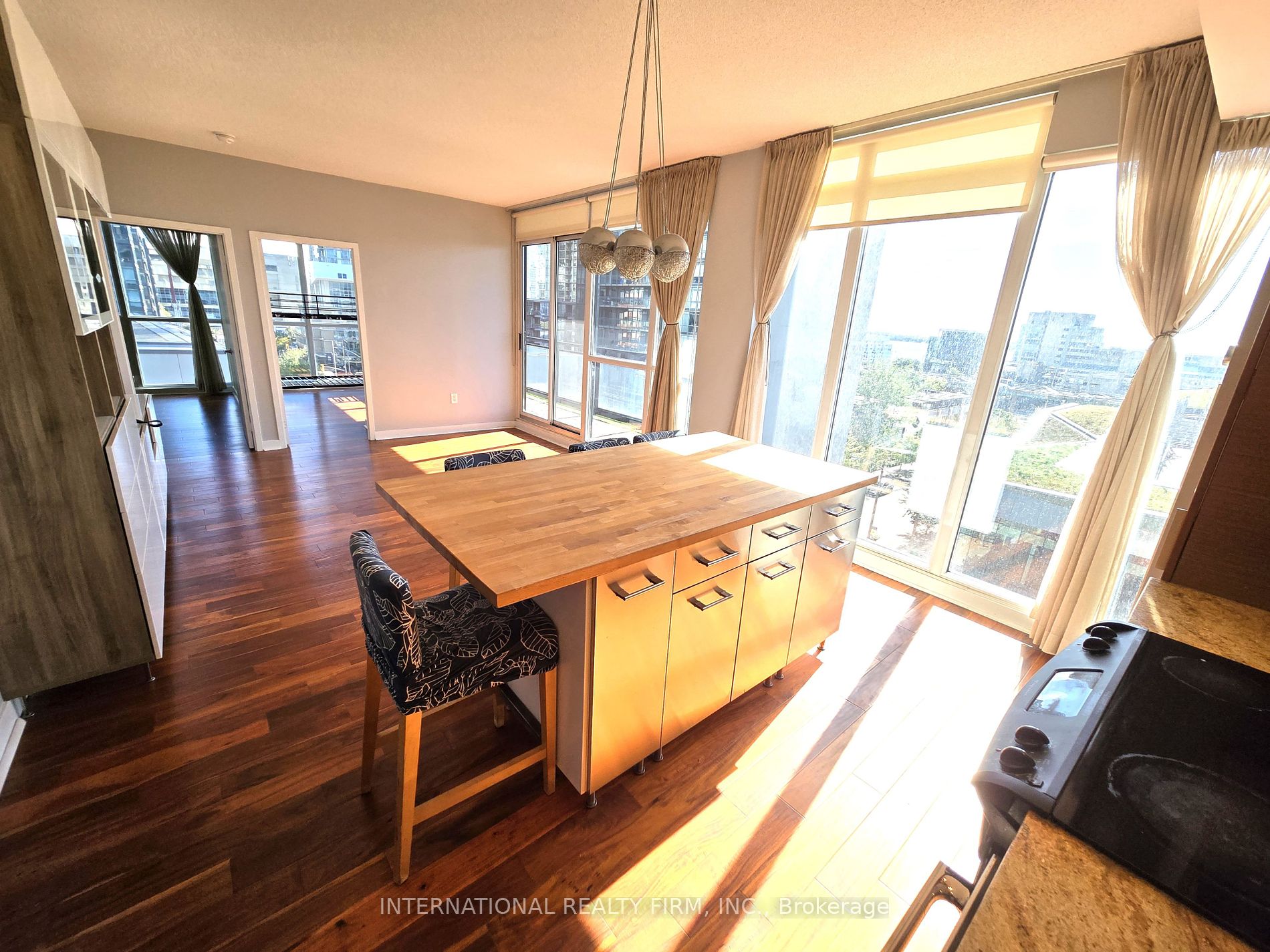8 Telegram Mews 703 Property Photo 1