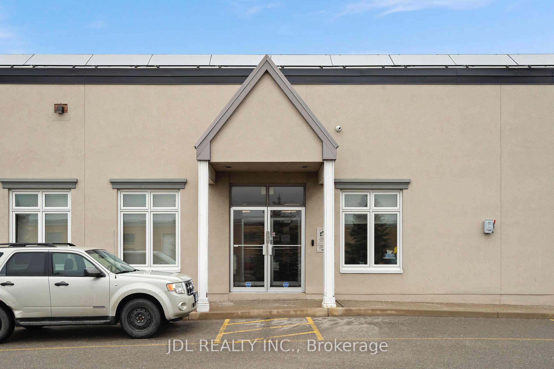 20 Upjohn Rd Property Photo 1
