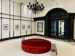 #1611 - 197 Yonge Street Property Photo 3