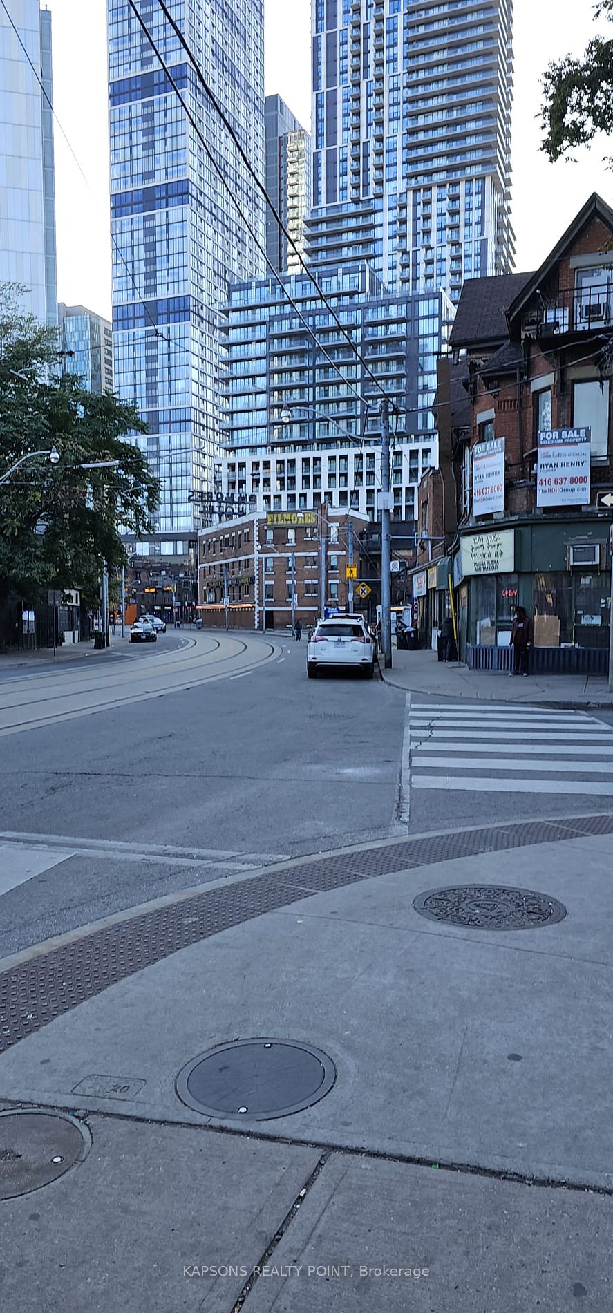 268 Dundas St E Property Photo 1
