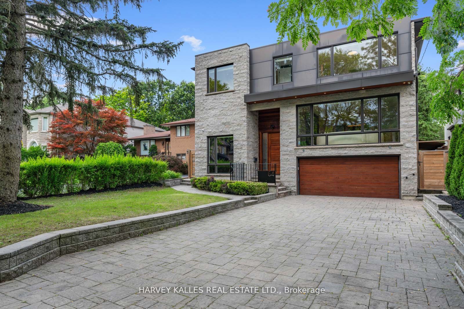 64 Centre Avenue Property Photo 1