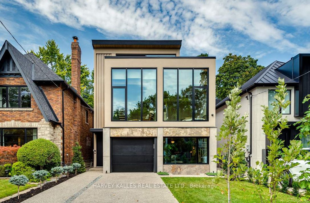 590 Briar Hill Ave Property Photo