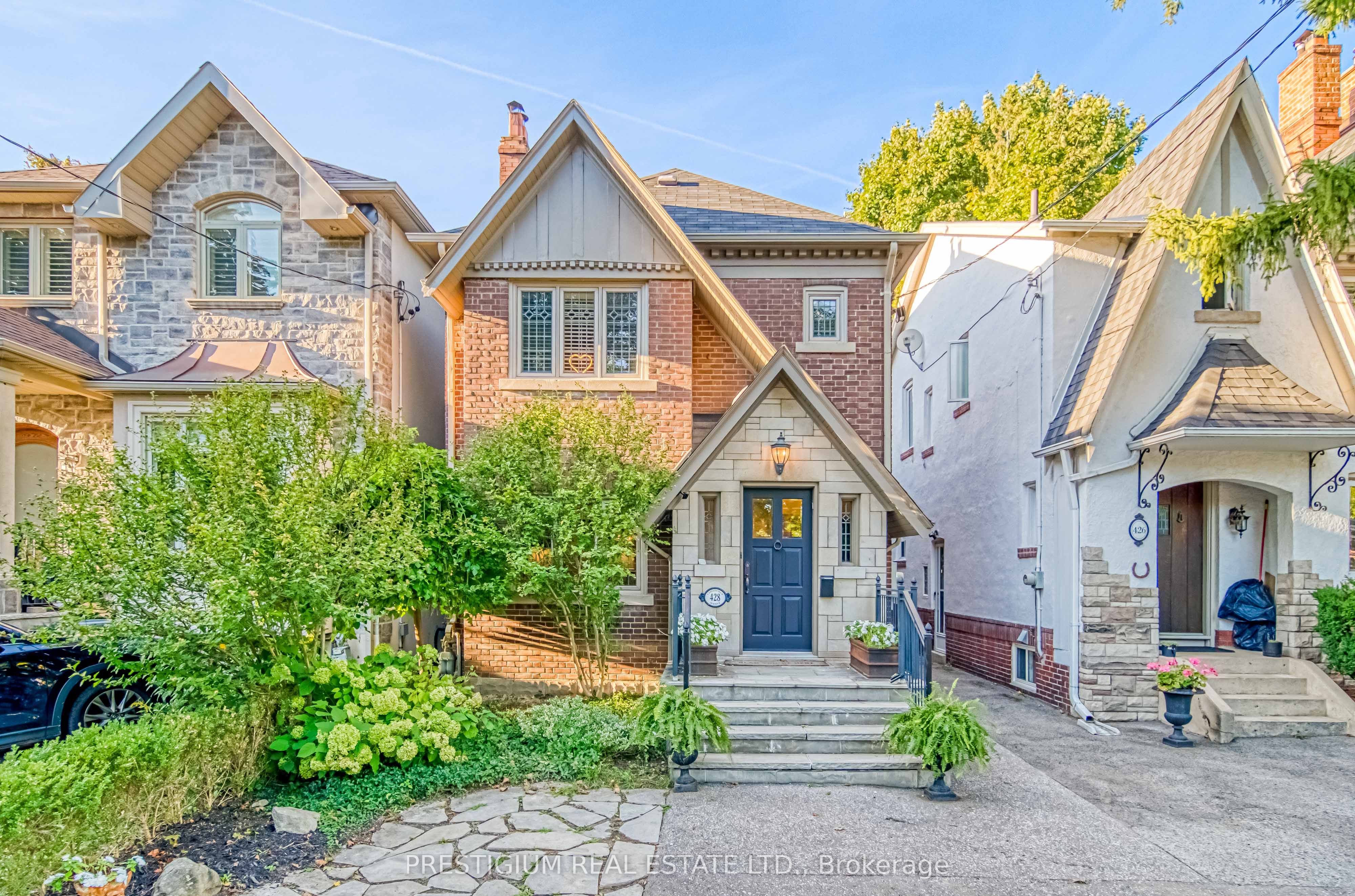 428 Castlefield Avenue Property Photo 1