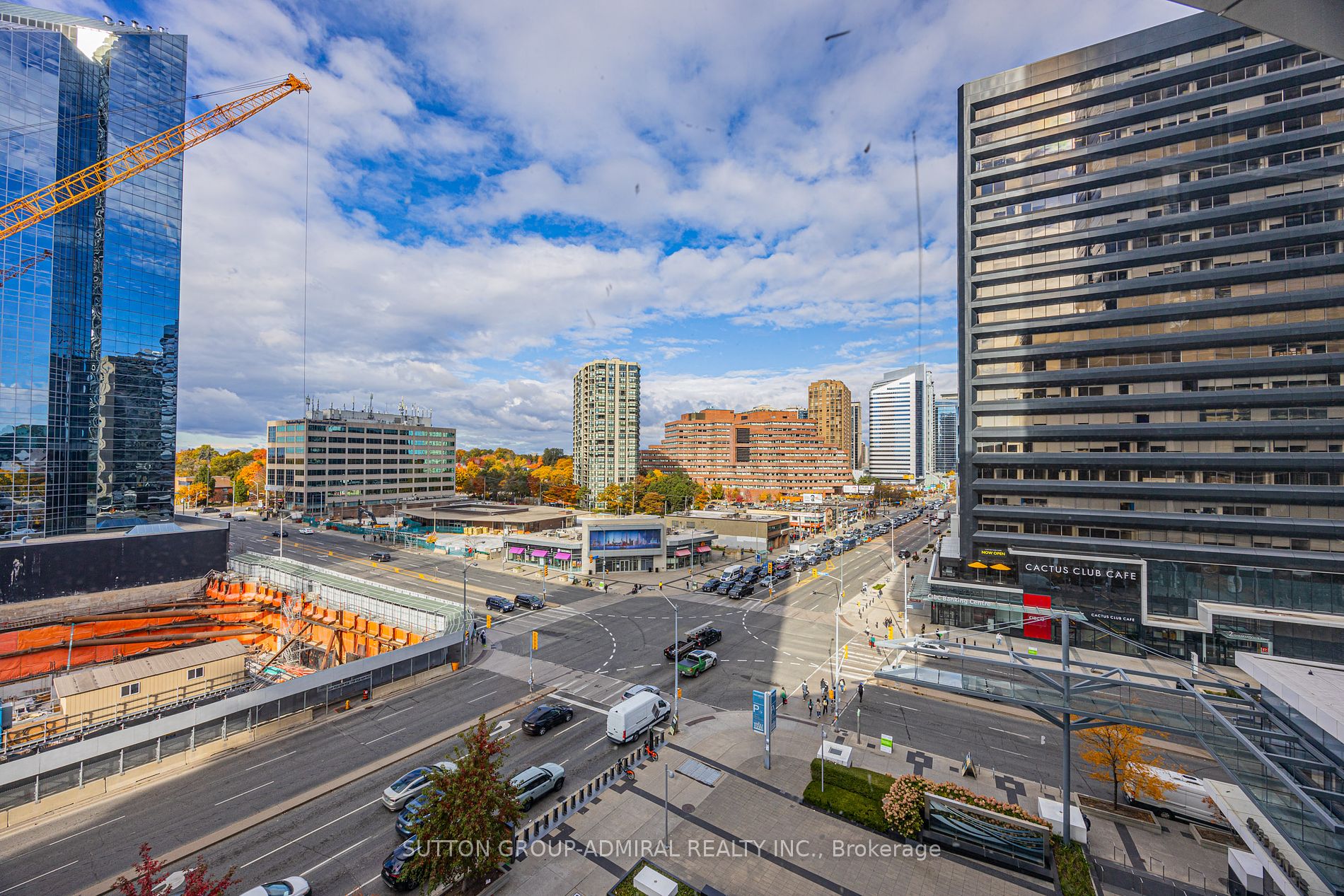 4773 Yonge St Property Photo 9