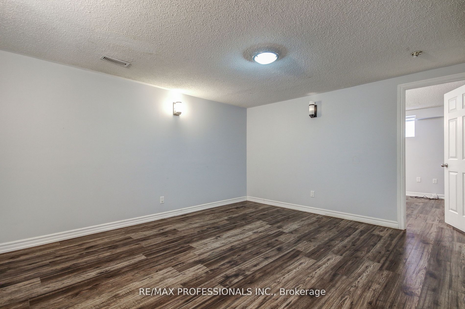 41 Cadillac Ave Property Photo 26