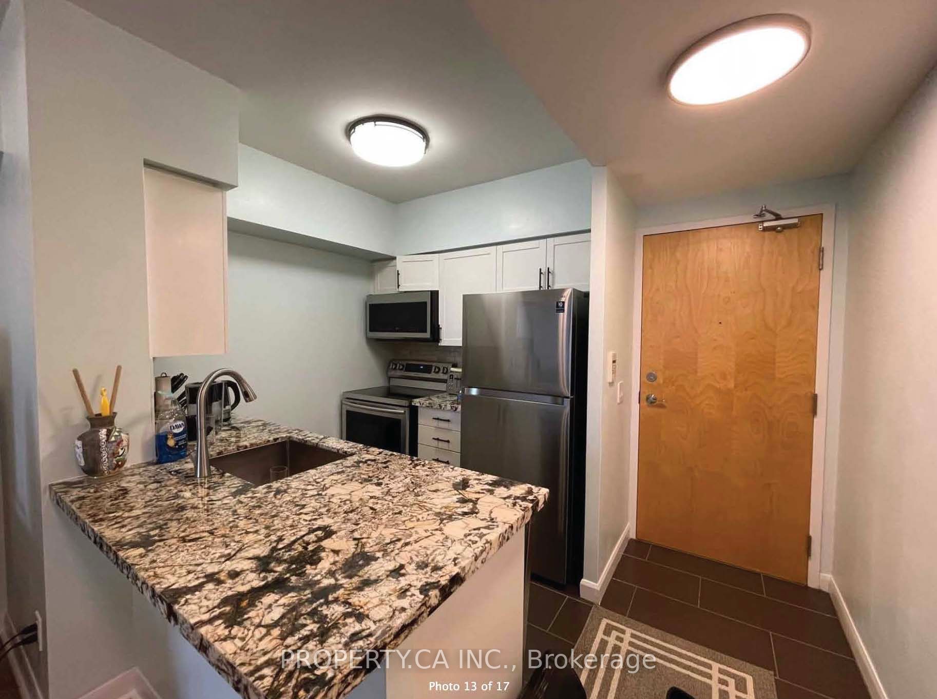 4978 Yonge St 04 Property Photo