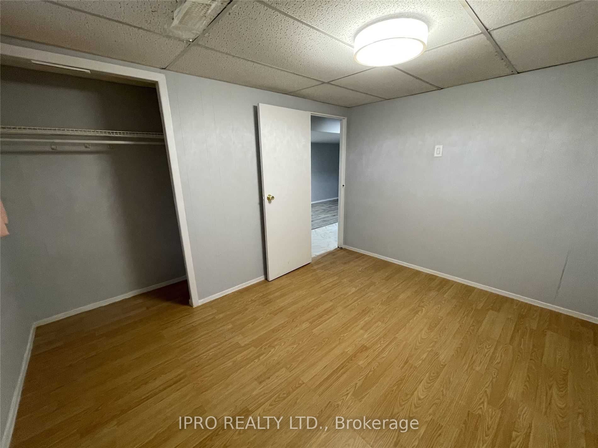 #bsmt - 26 Frolick Crescent Property Photo 8