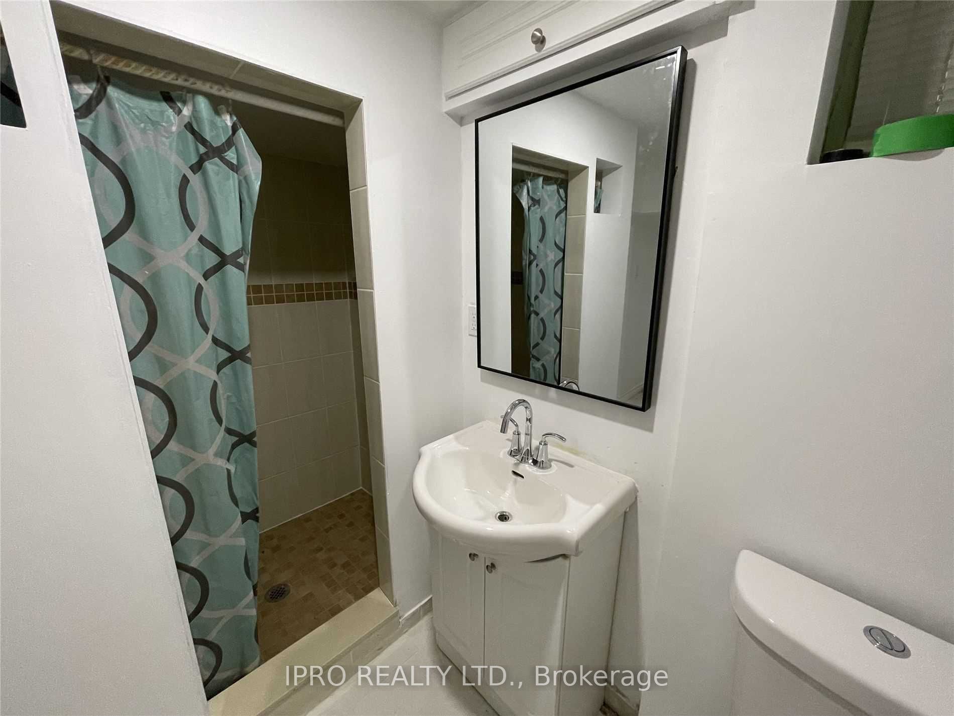 #bsmt - 26 Frolick Crescent Property Photo 12