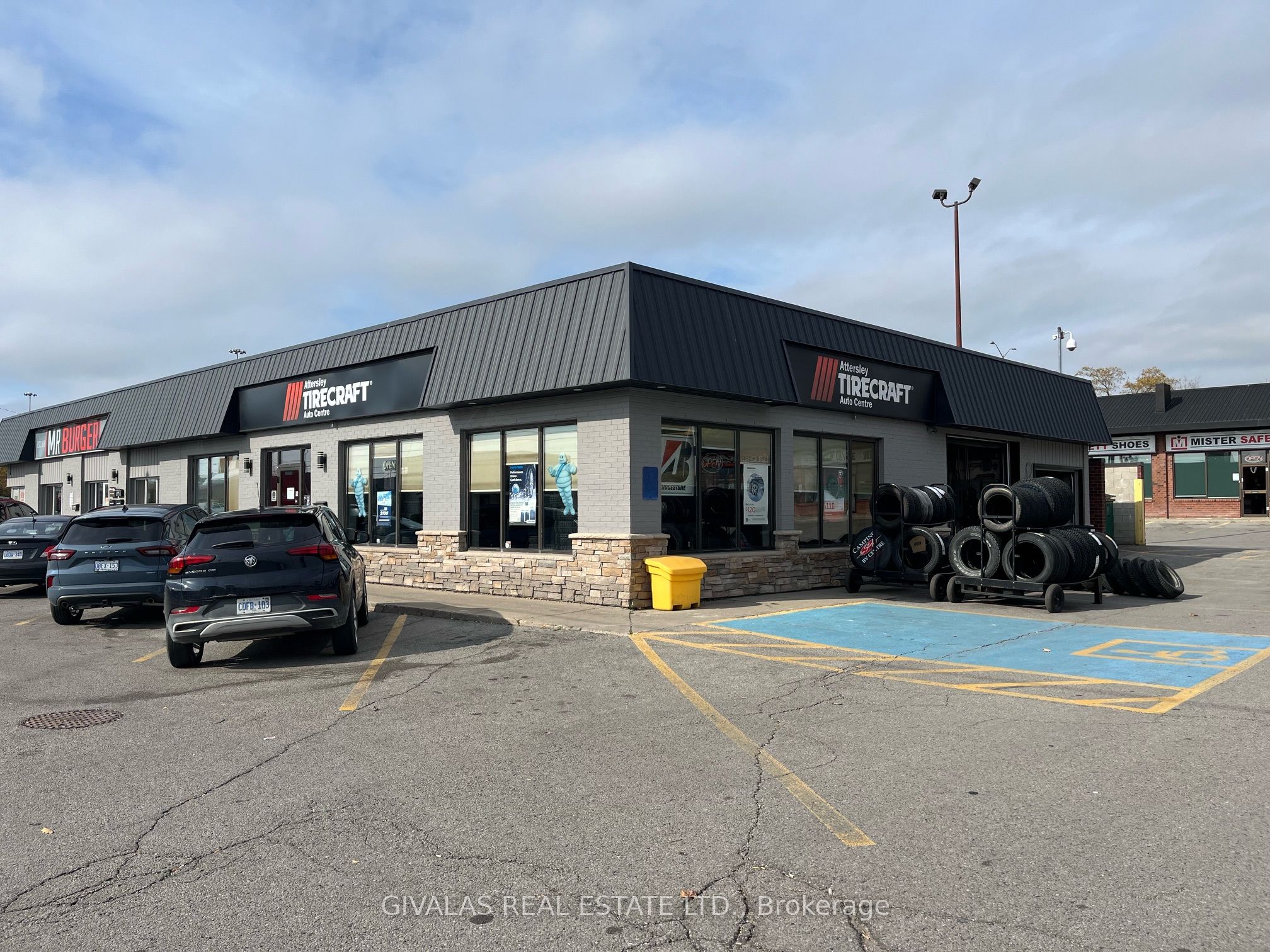 312 Bloor Street Property Photo 1