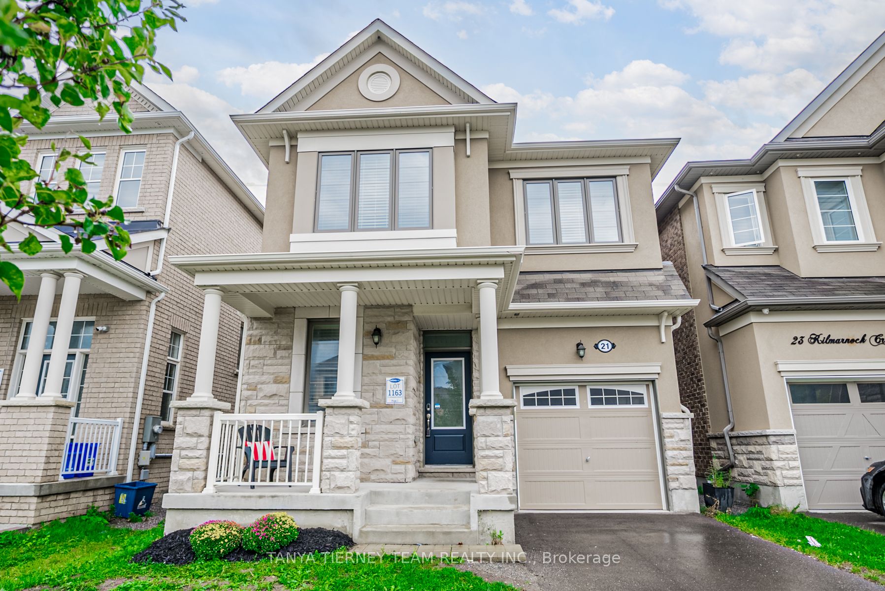 21 Kilmarnock Cres Property Photo