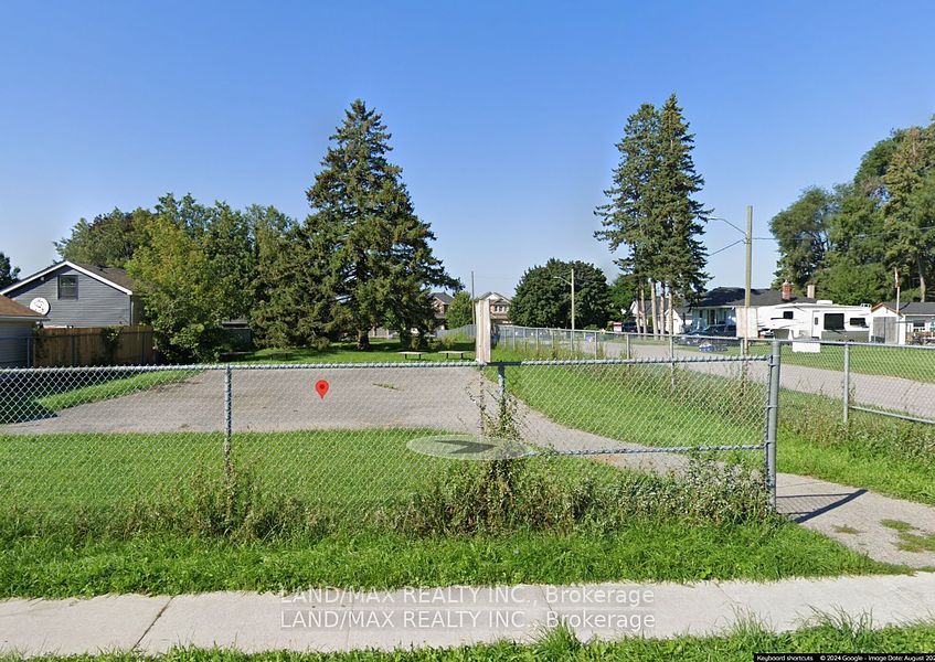 52 Duke St Property Photo 4