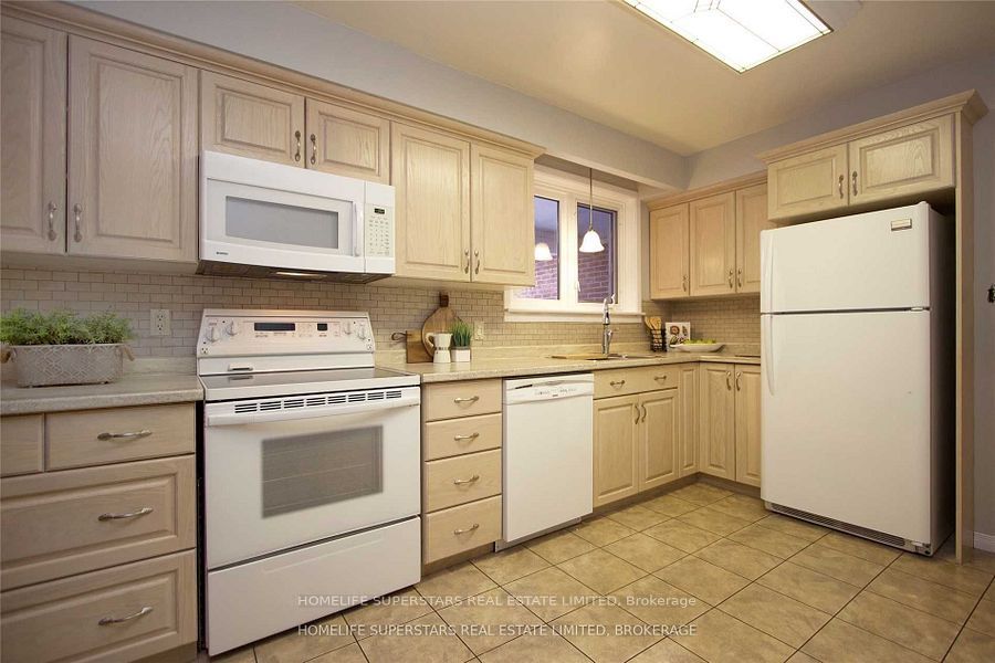134 Switzer Dr Property Photo 4