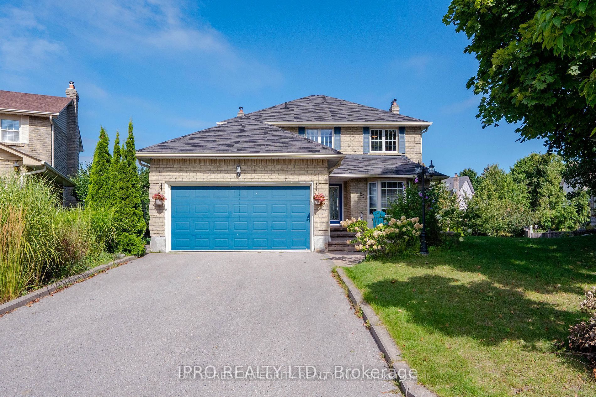 22 Hawley Cres Property Photo