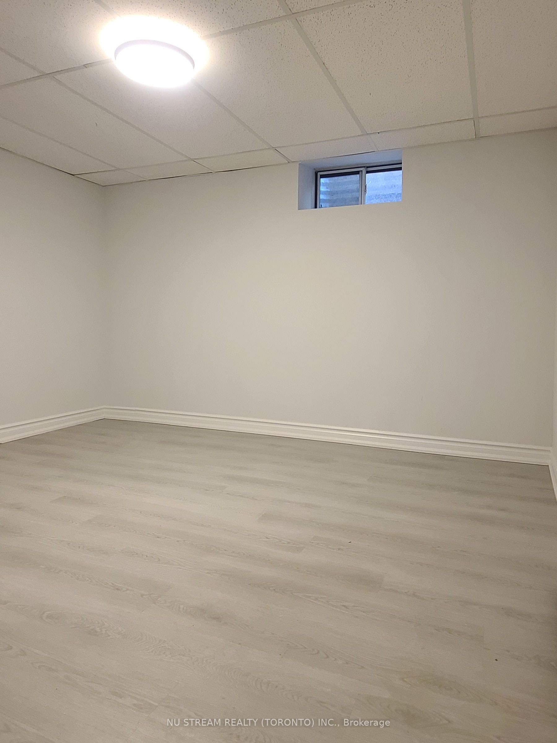#lower-r - 130 Kingston Road Property Photo 5