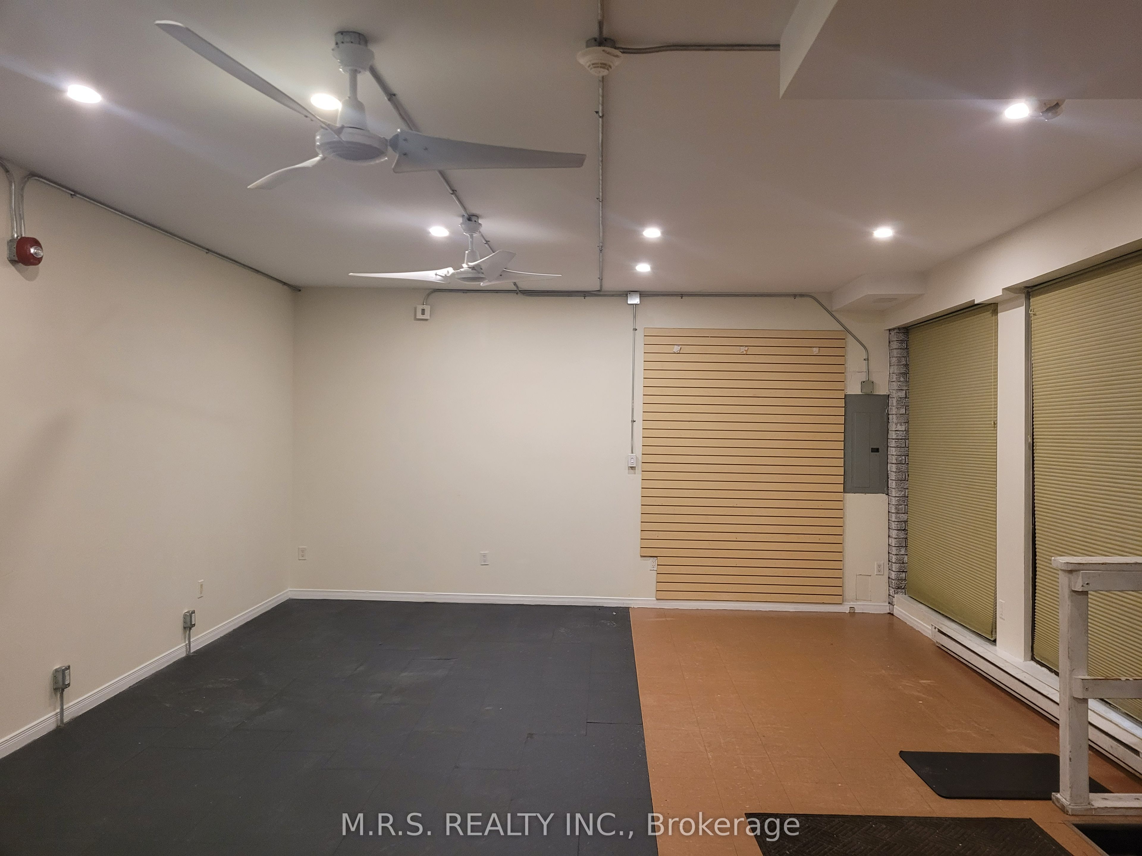 87 Cedarvale Avenue Property Photo 4