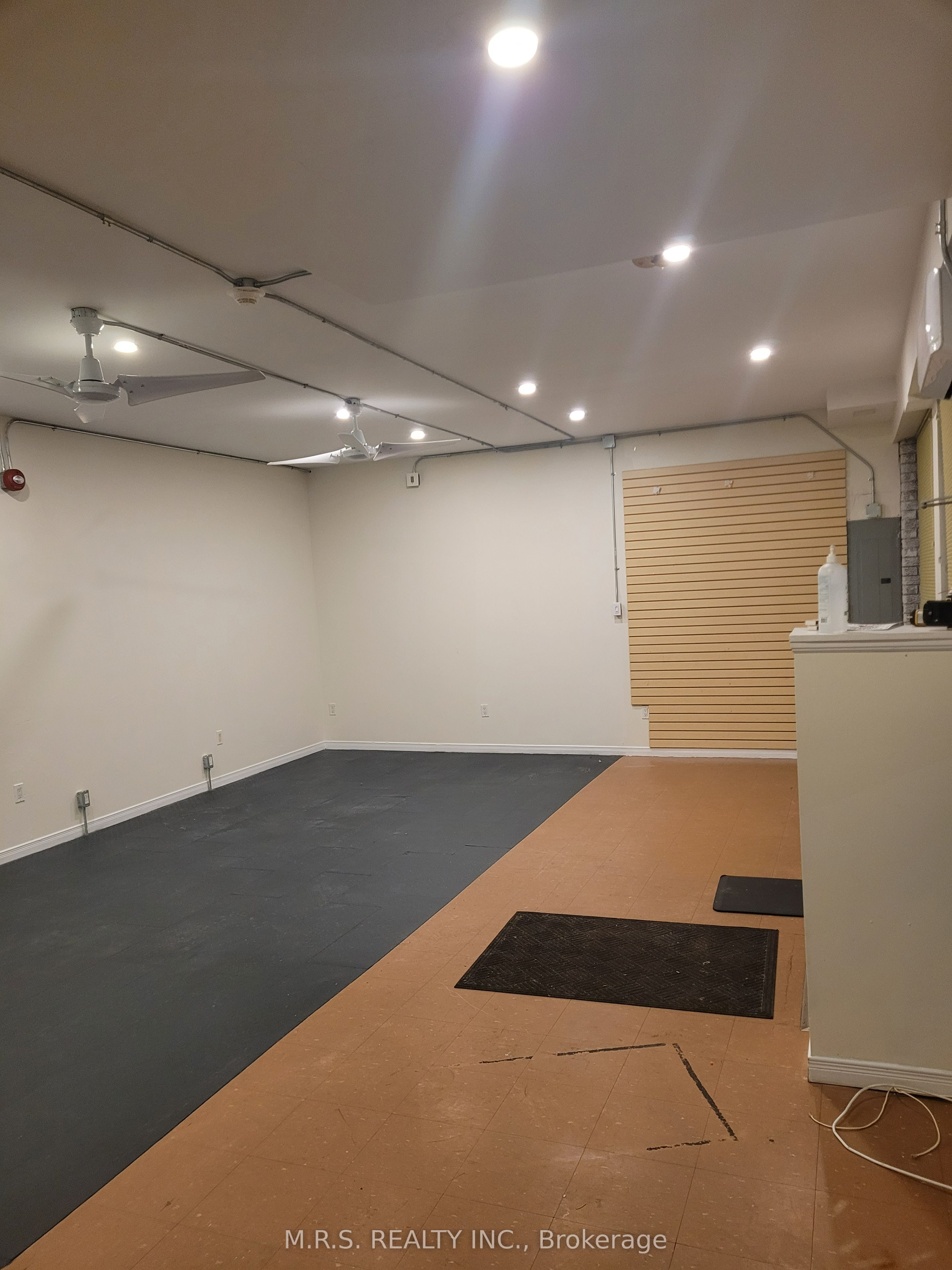 87 Cedarvale Avenue Property Photo 5