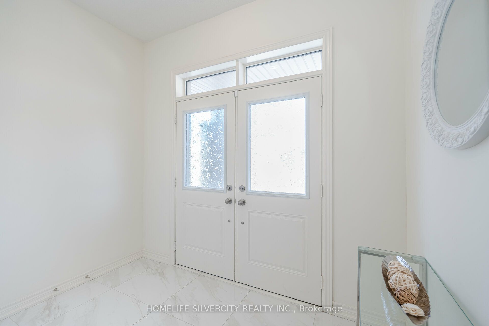 24 Dumaine Street Property Photo 4
