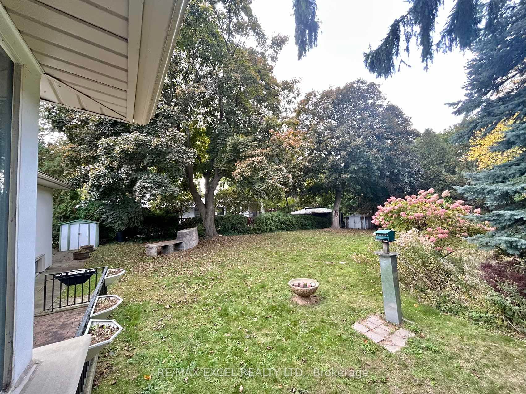 106 Cedar Brae Boulevard Property Photo 27