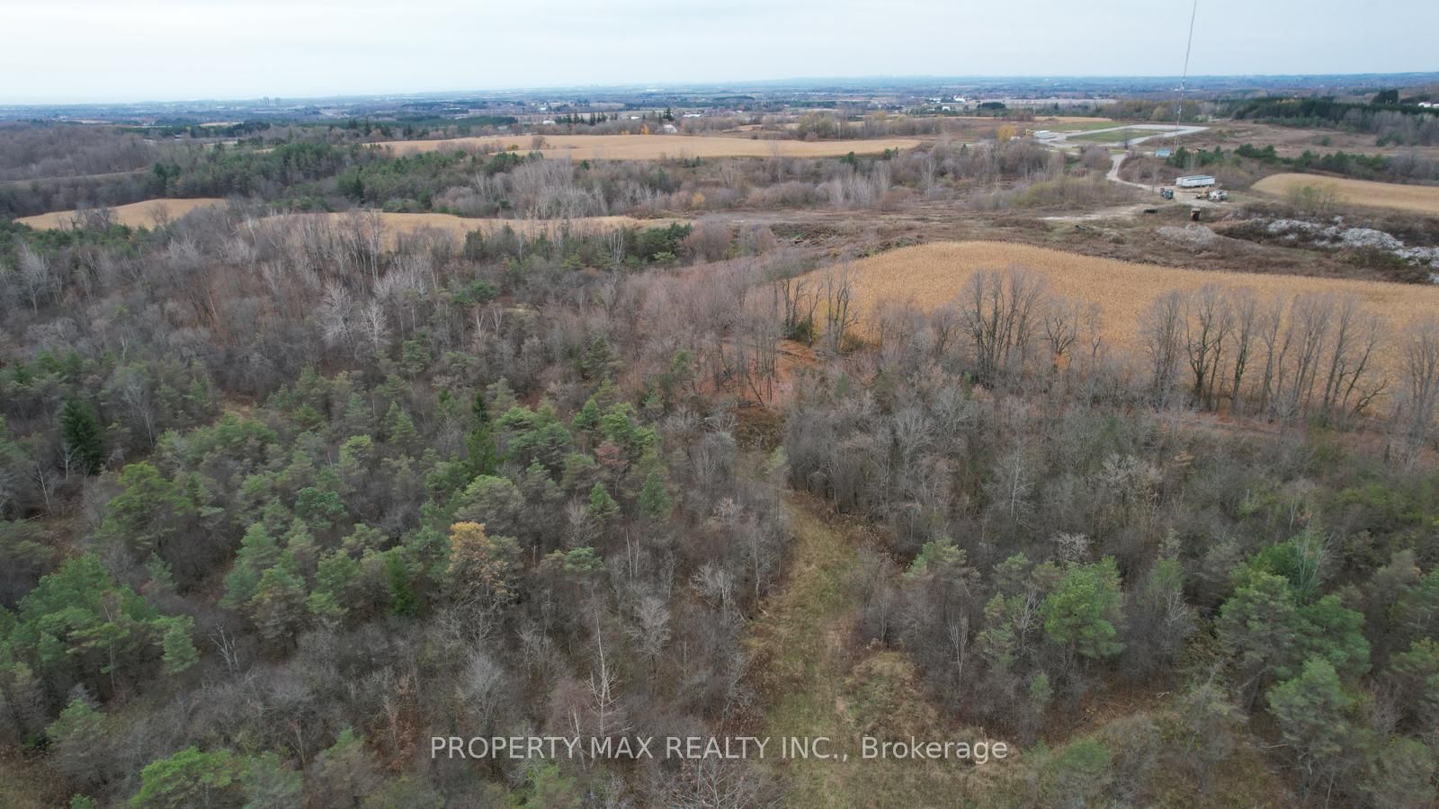 1195 Coates Road Property Photo 10