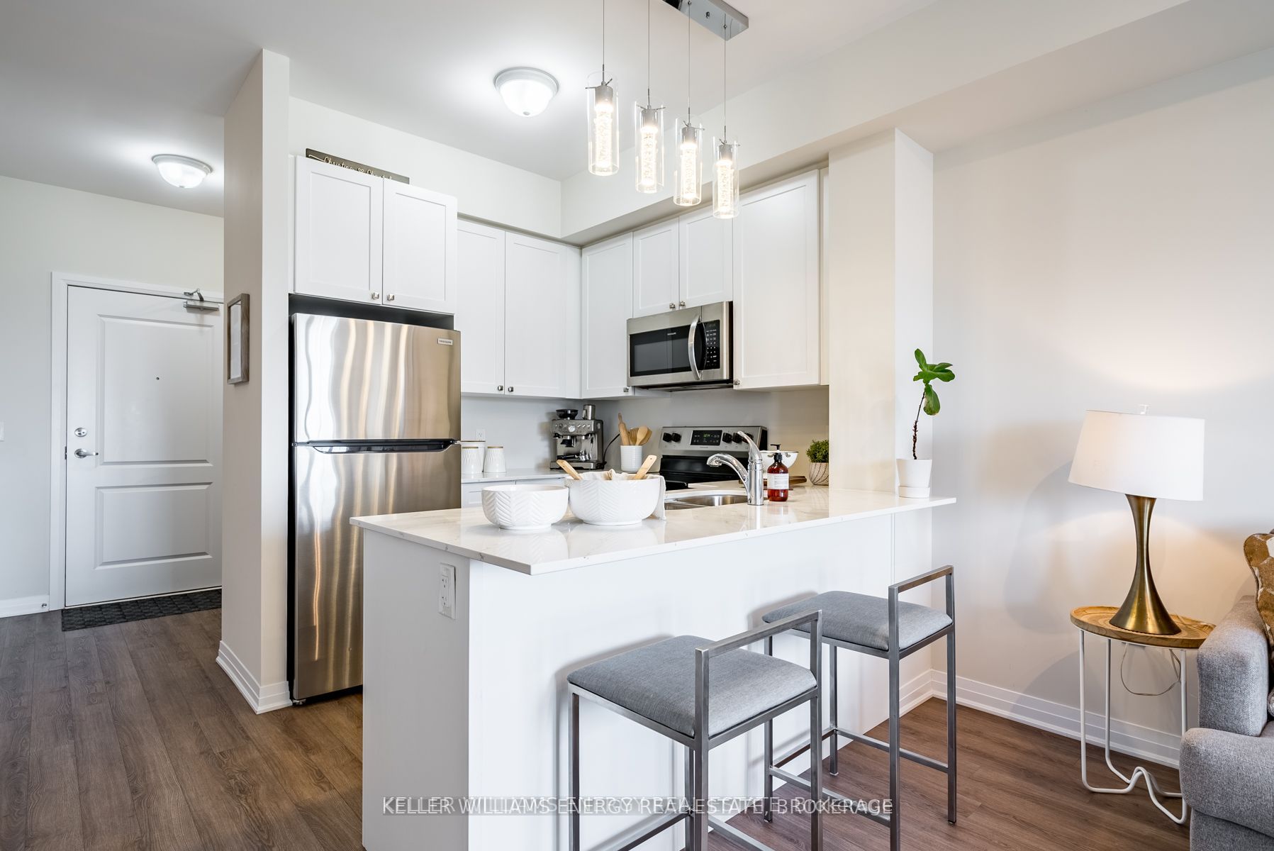 #412 - 65 Shipway Avenue Property Photo 1