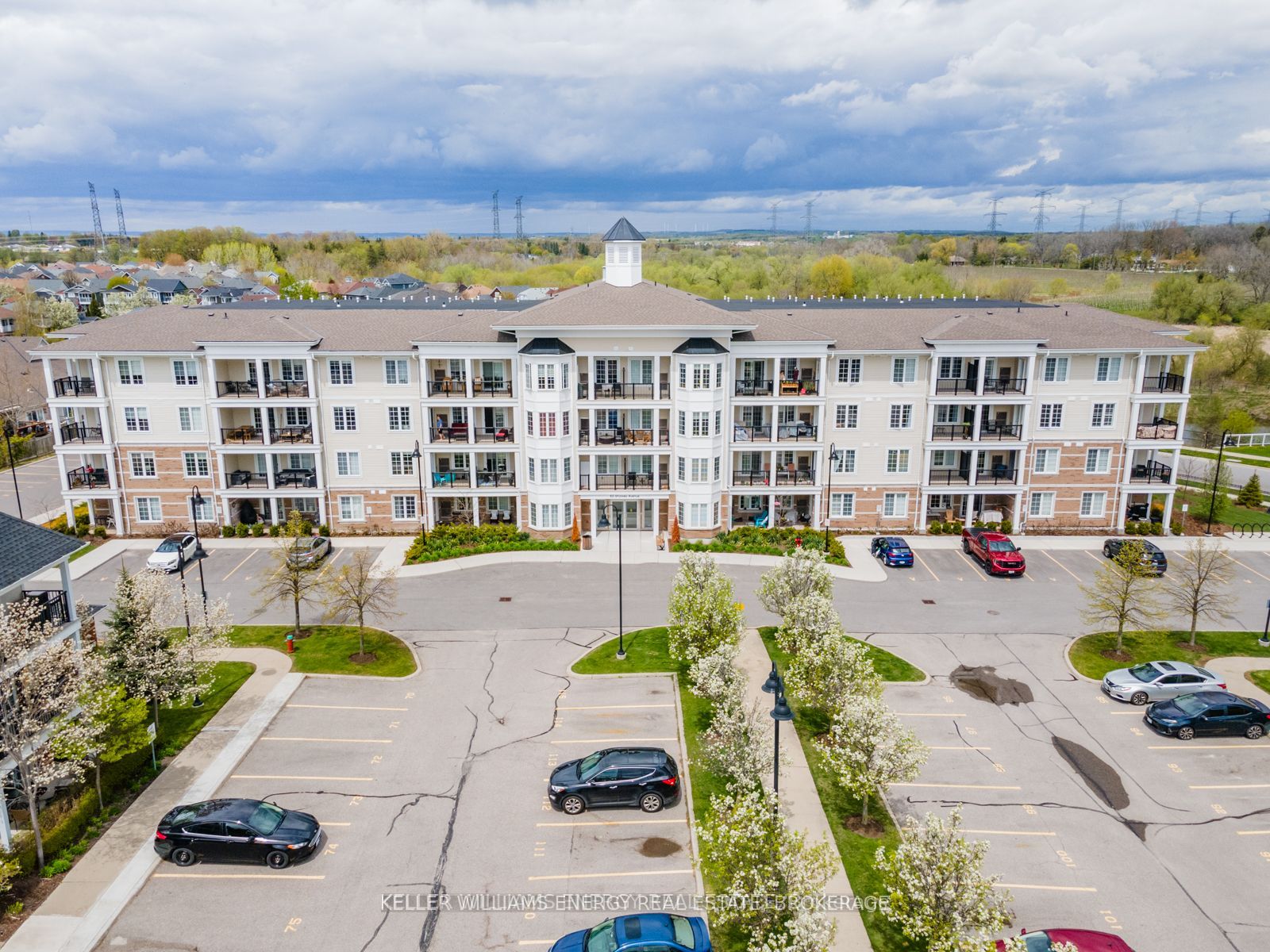 #412 - 65 Shipway Avenue Property Photo 2