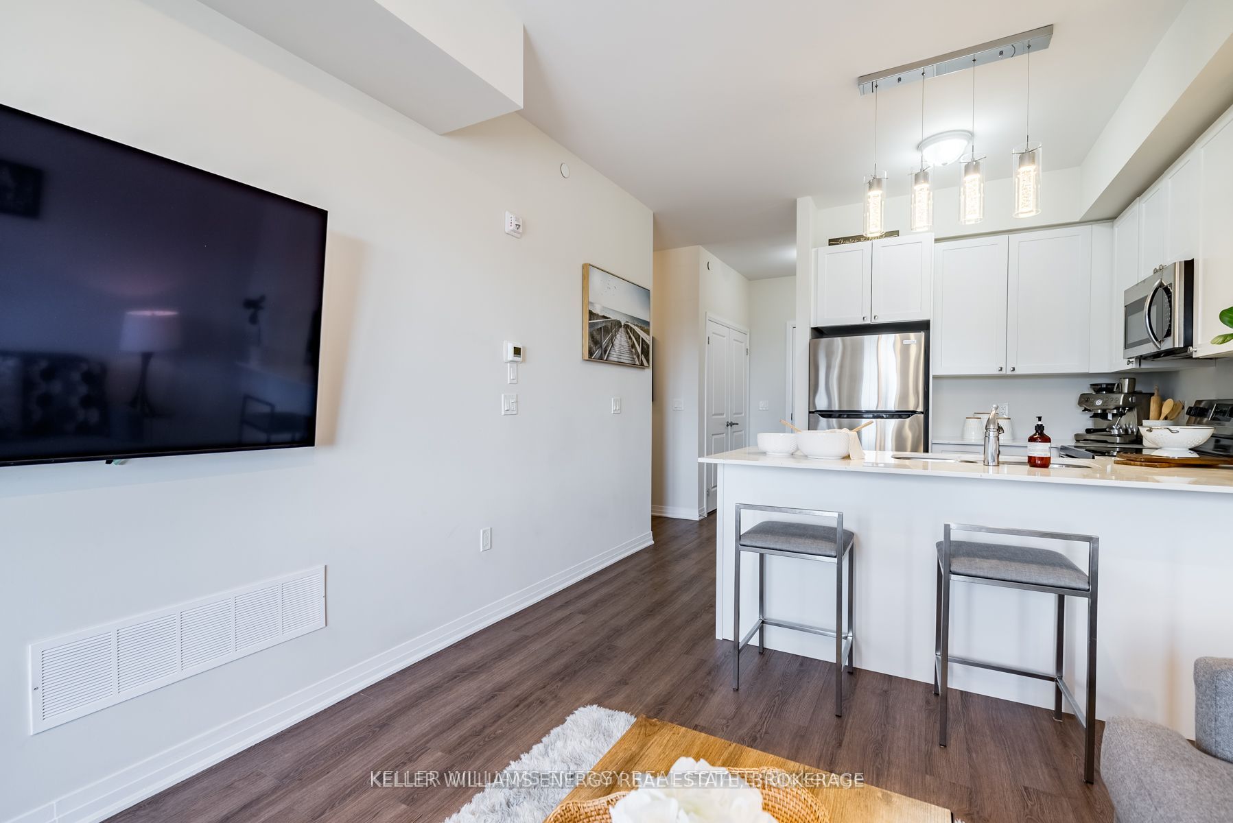 #412 - 65 Shipway Avenue Property Photo 12