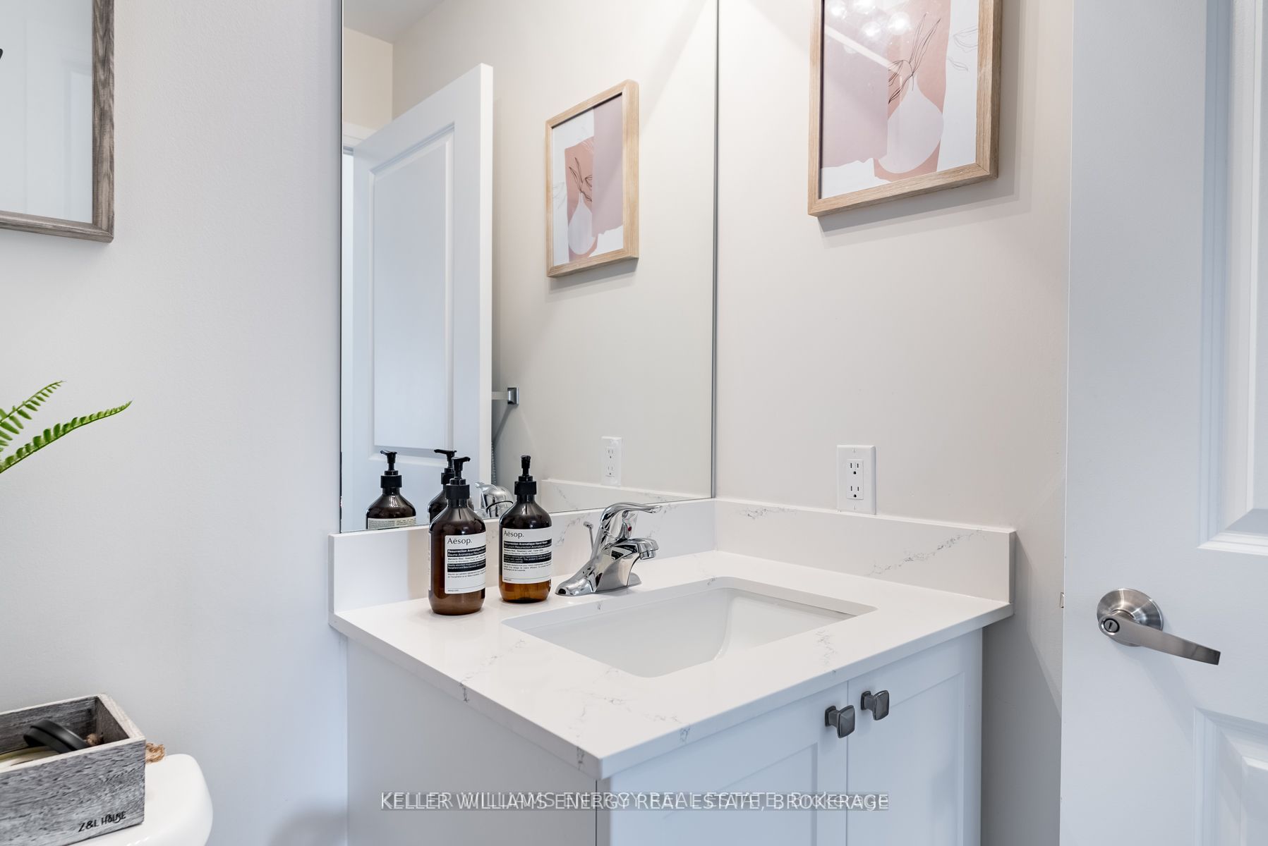 #412 - 65 Shipway Avenue Property Photo 14