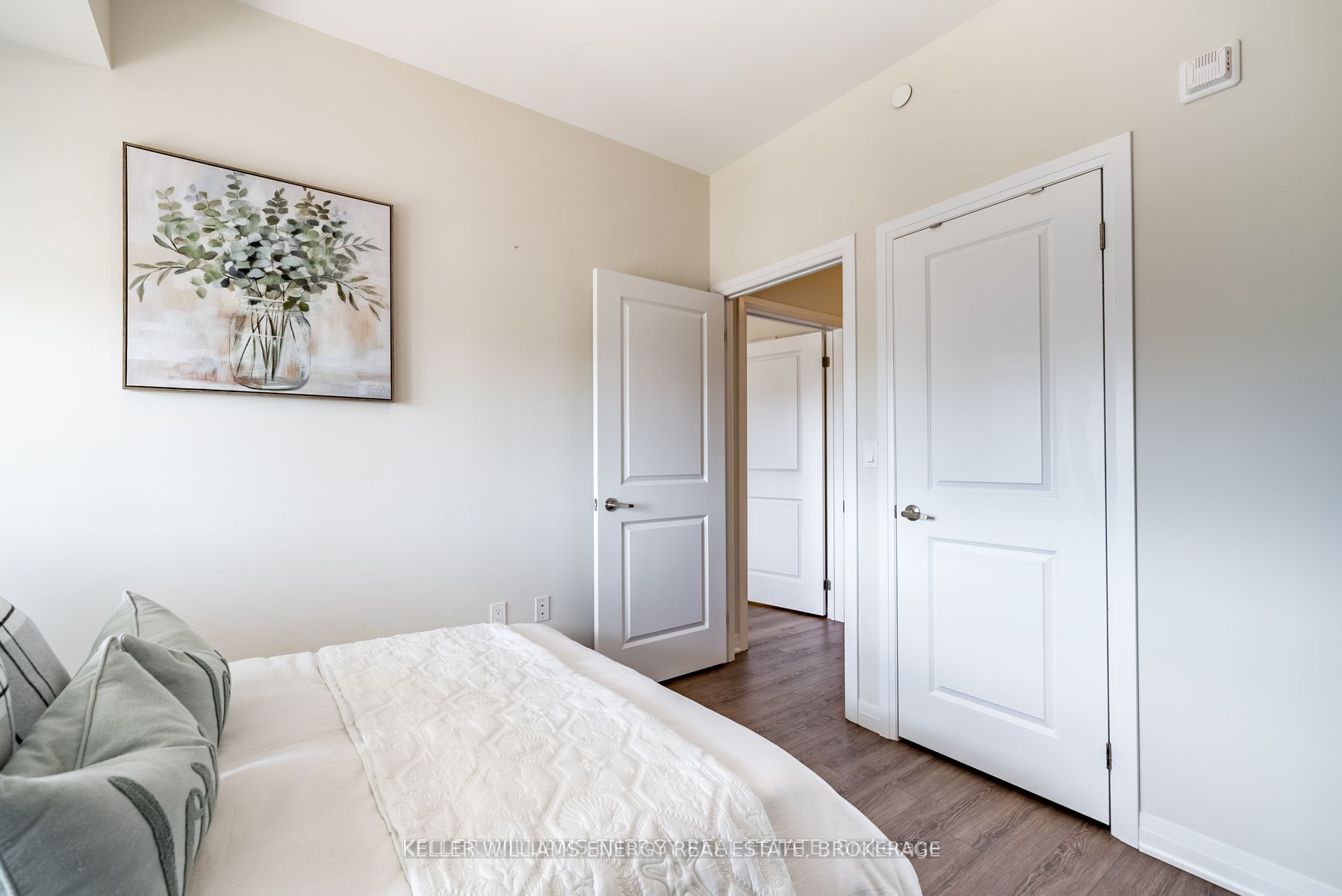 #412 - 65 Shipway Avenue Property Photo 17