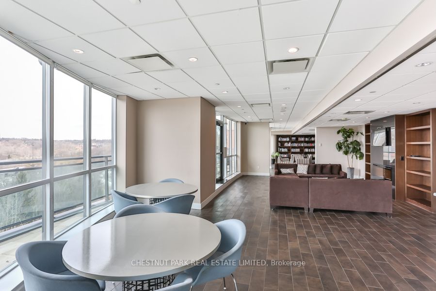 #ph02 - 1048 Broadview Avenue Property Photo 33