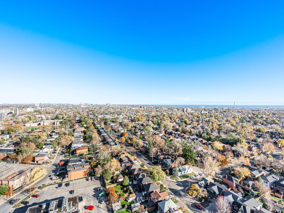 #ph02 - 1048 Broadview Avenue Property Photo 78