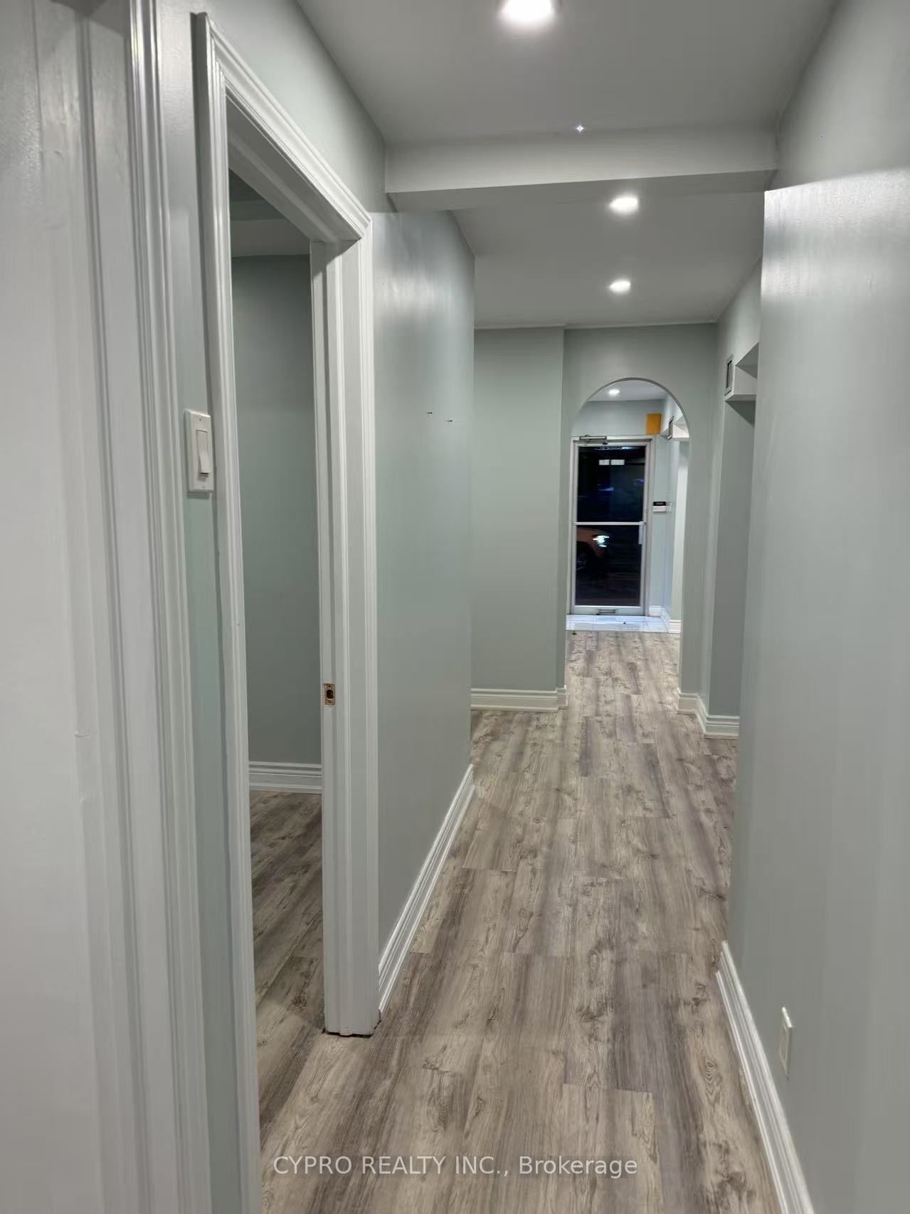 4246 Sheppard Avenue Property Photo 3