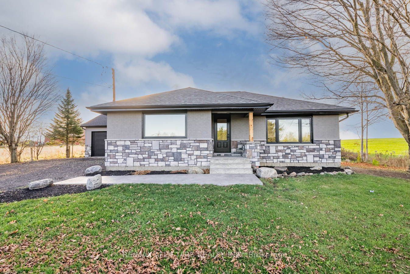 21250 Highway 12 Property Photo 2