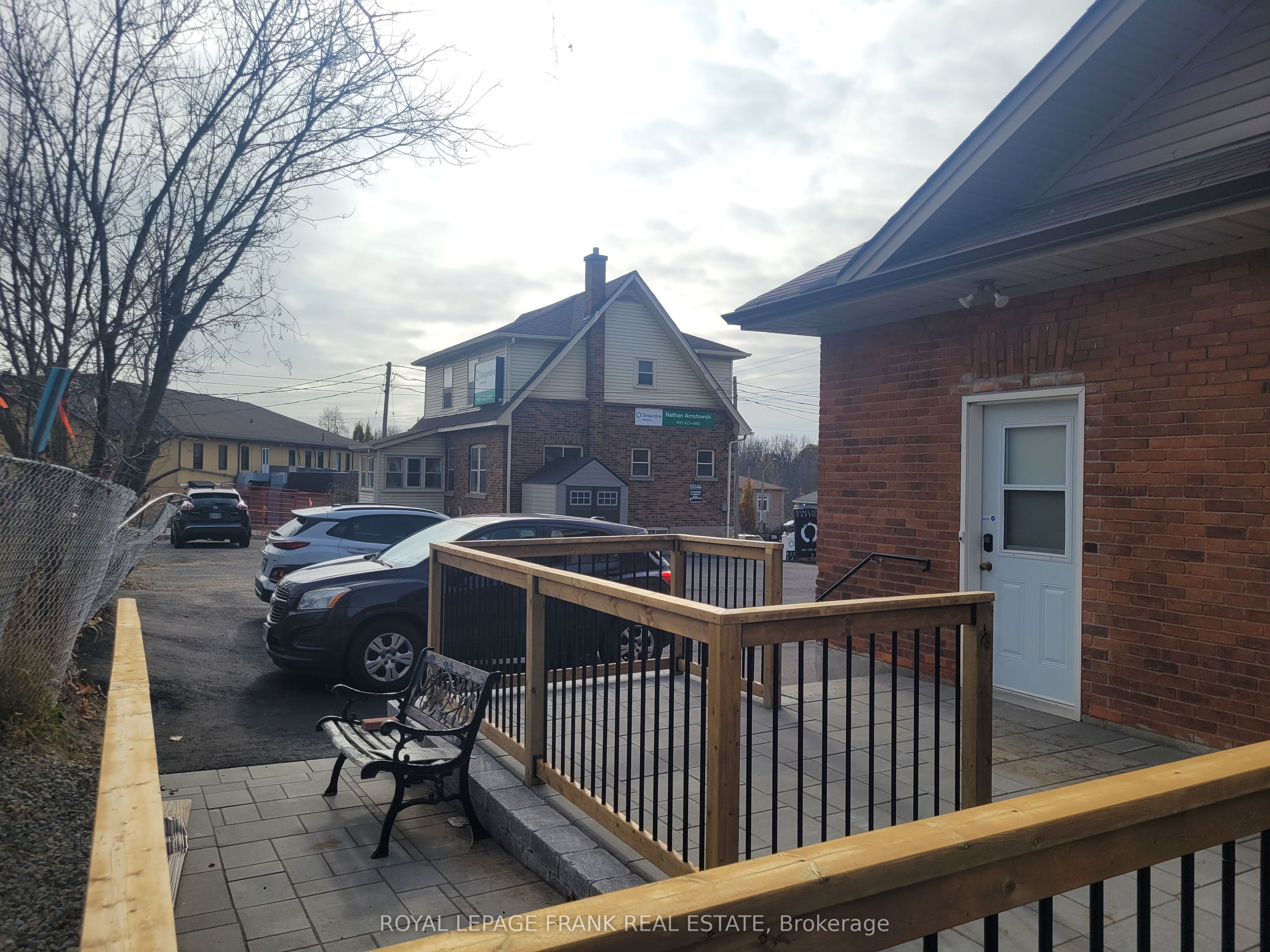 23 Scugog Street Property Photo 7