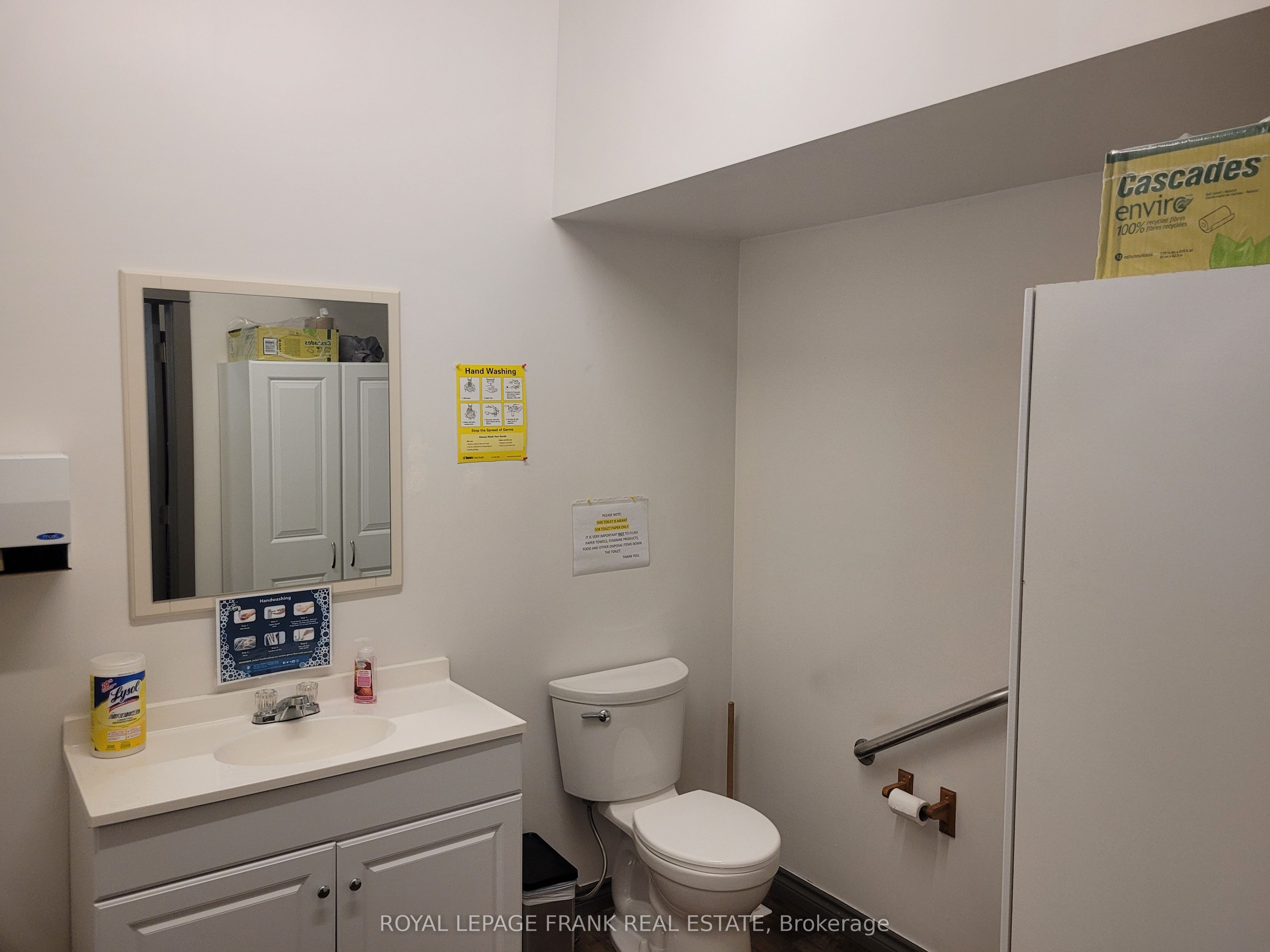 23 Scugog Street Property Photo 16