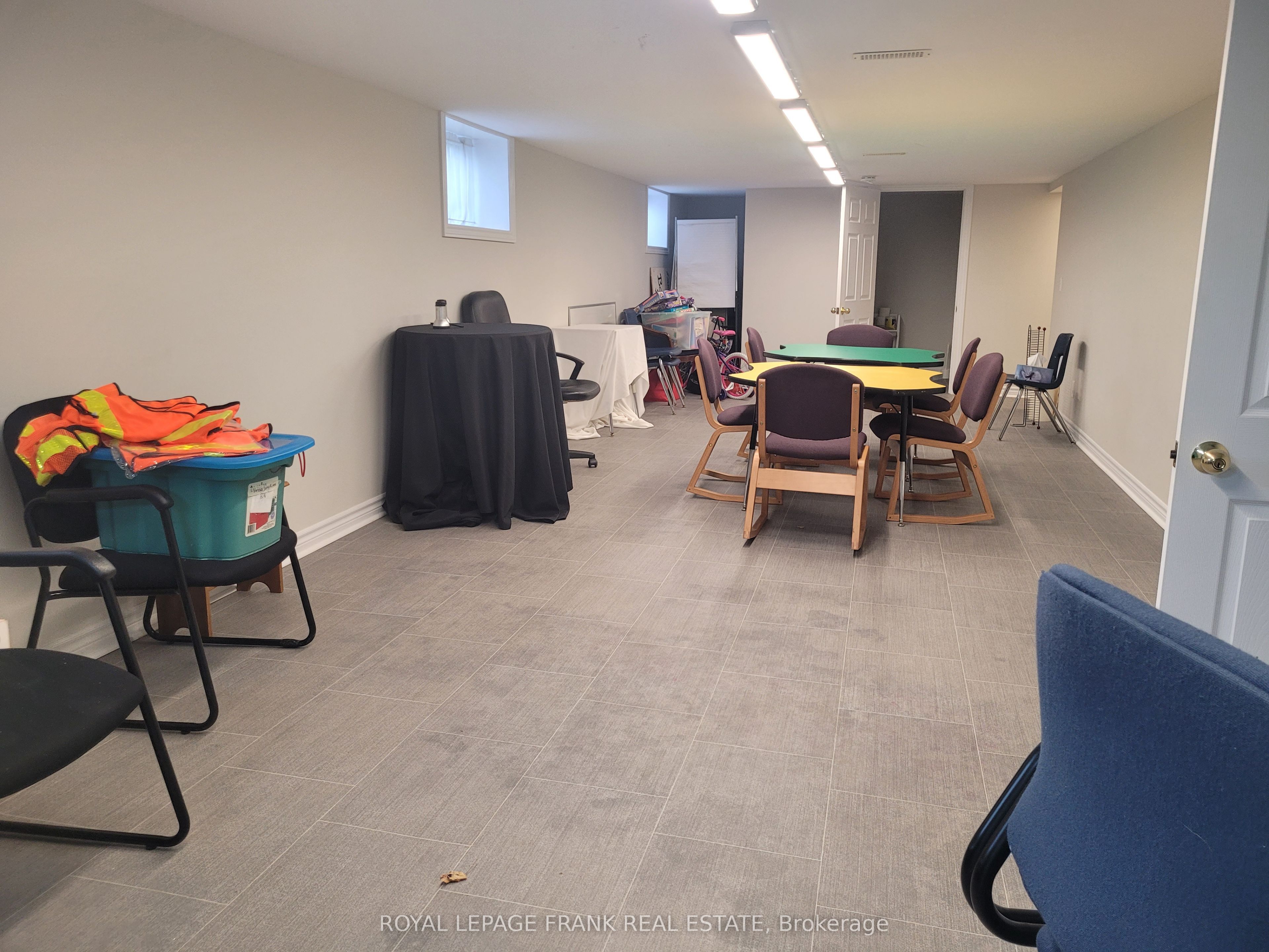 23 Scugog Street Property Photo 20