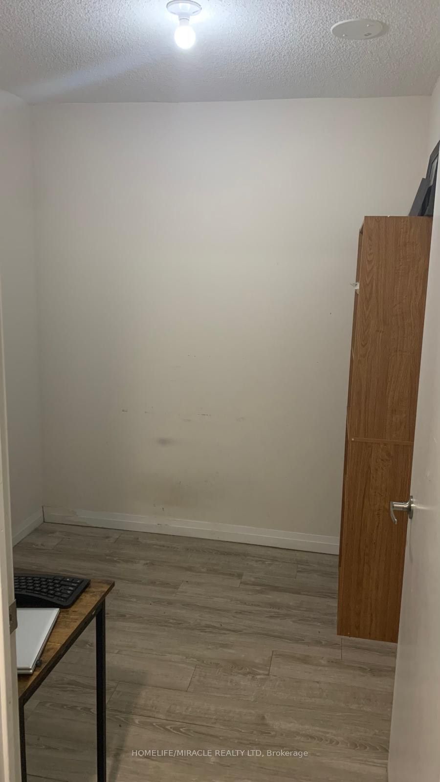 #1105 - 2152 Lawrence Avenue Property Photo 3