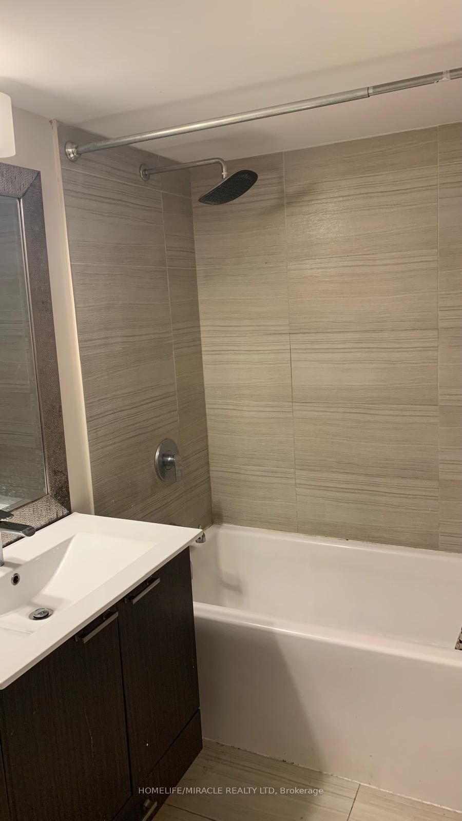#1105 - 2152 Lawrence Avenue Property Photo 5