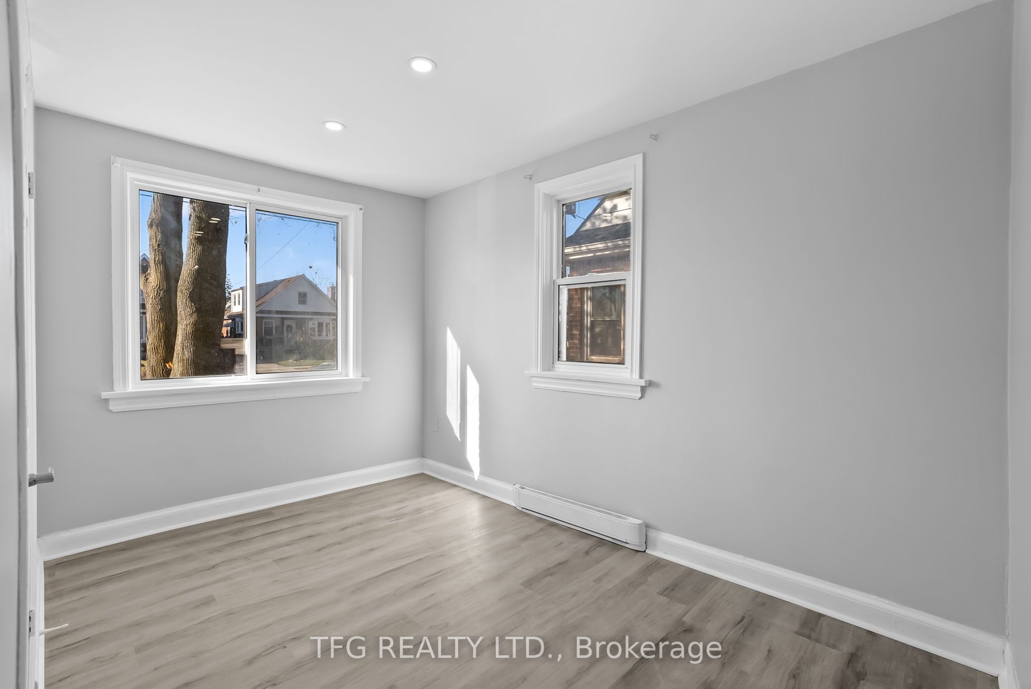 73 Central Park Boulevard Property Photo 15