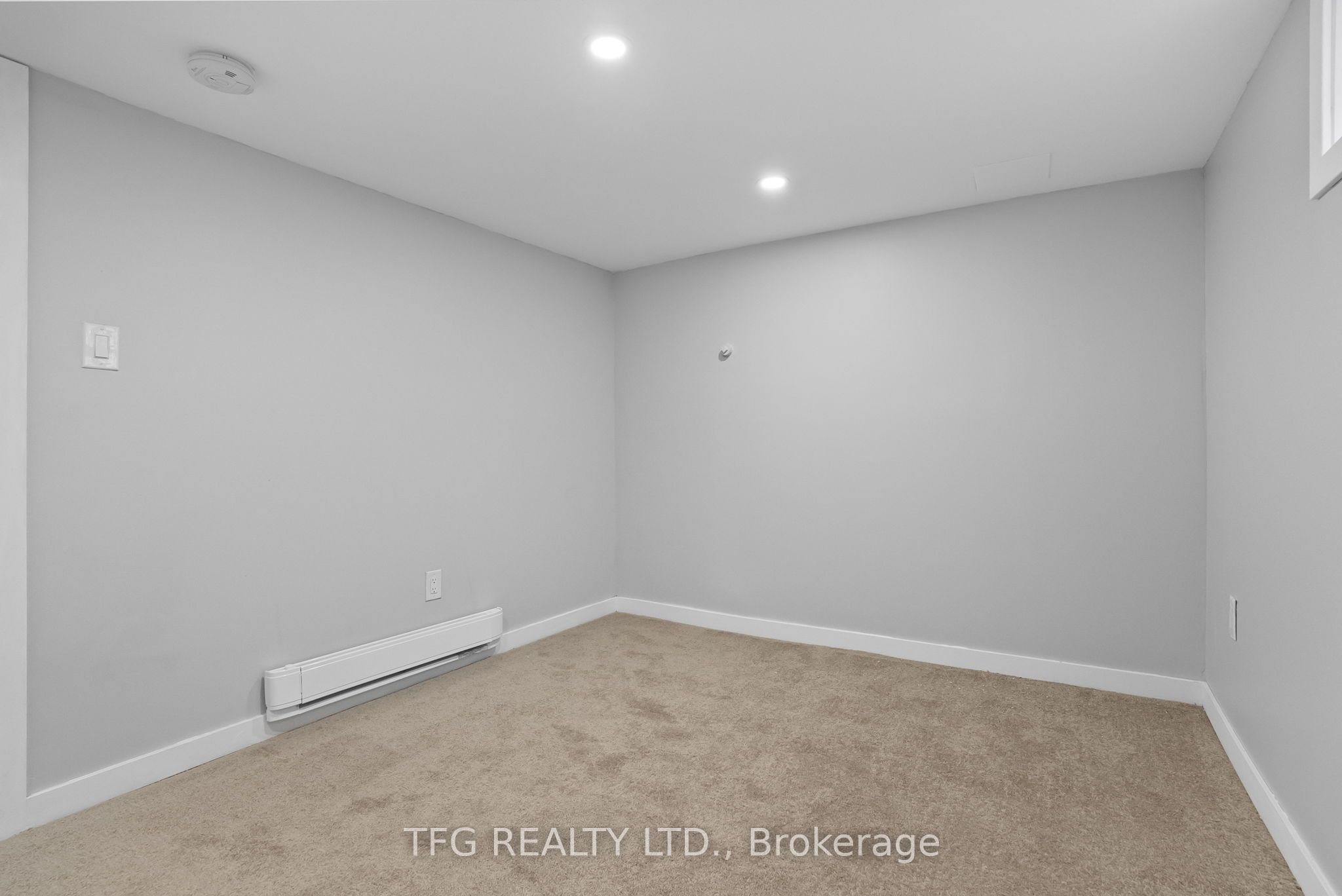 73 Central Park Boulevard Property Photo 29