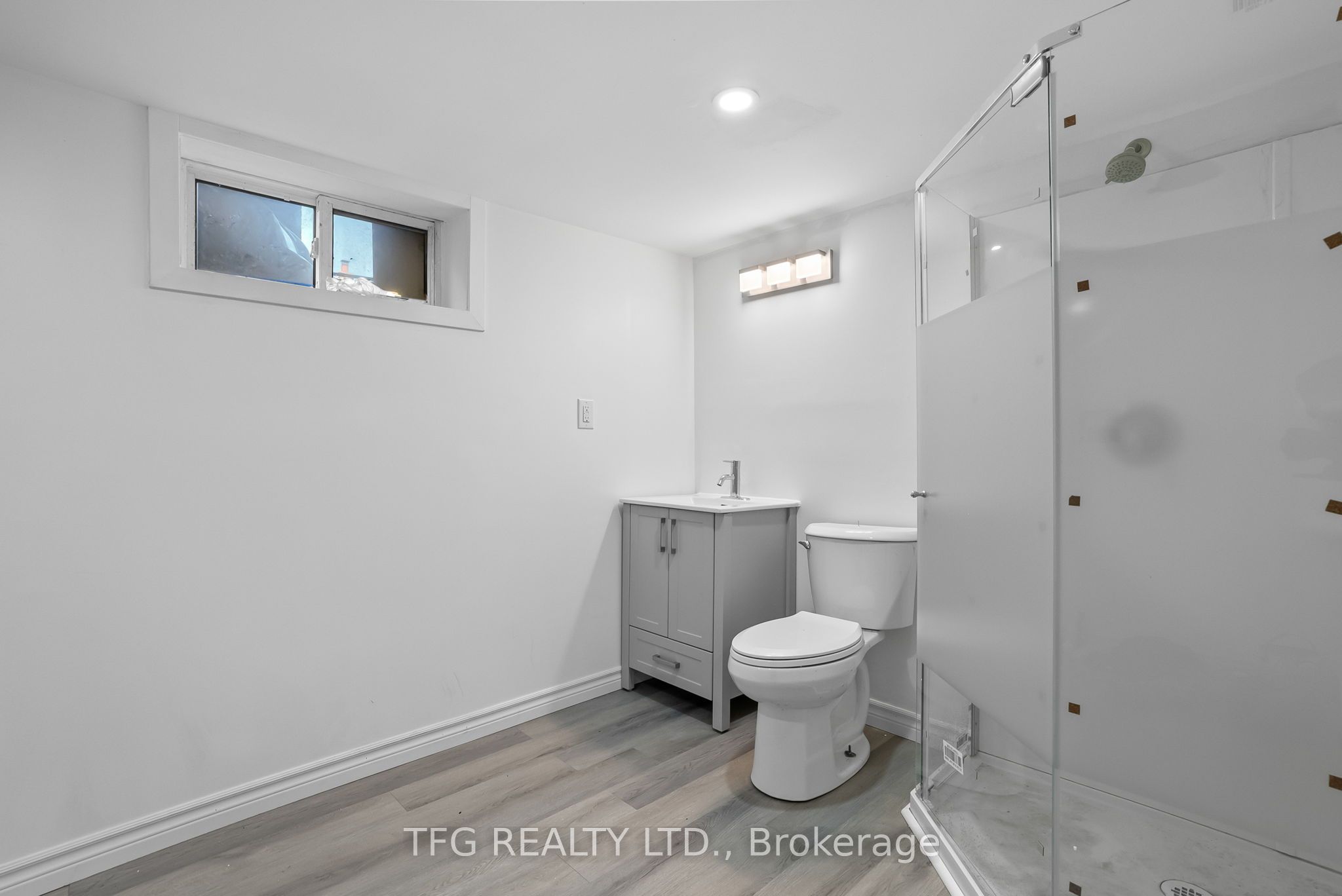 73 Central Park Boulevard Property Photo 32