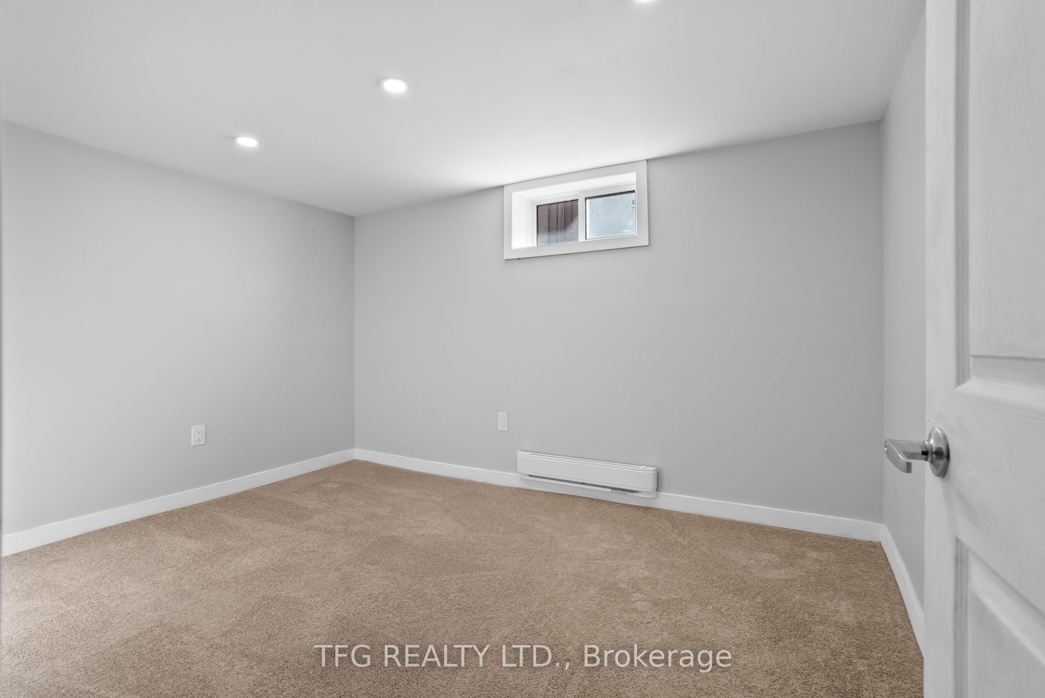 73 Central Park Boulevard Property Photo 33