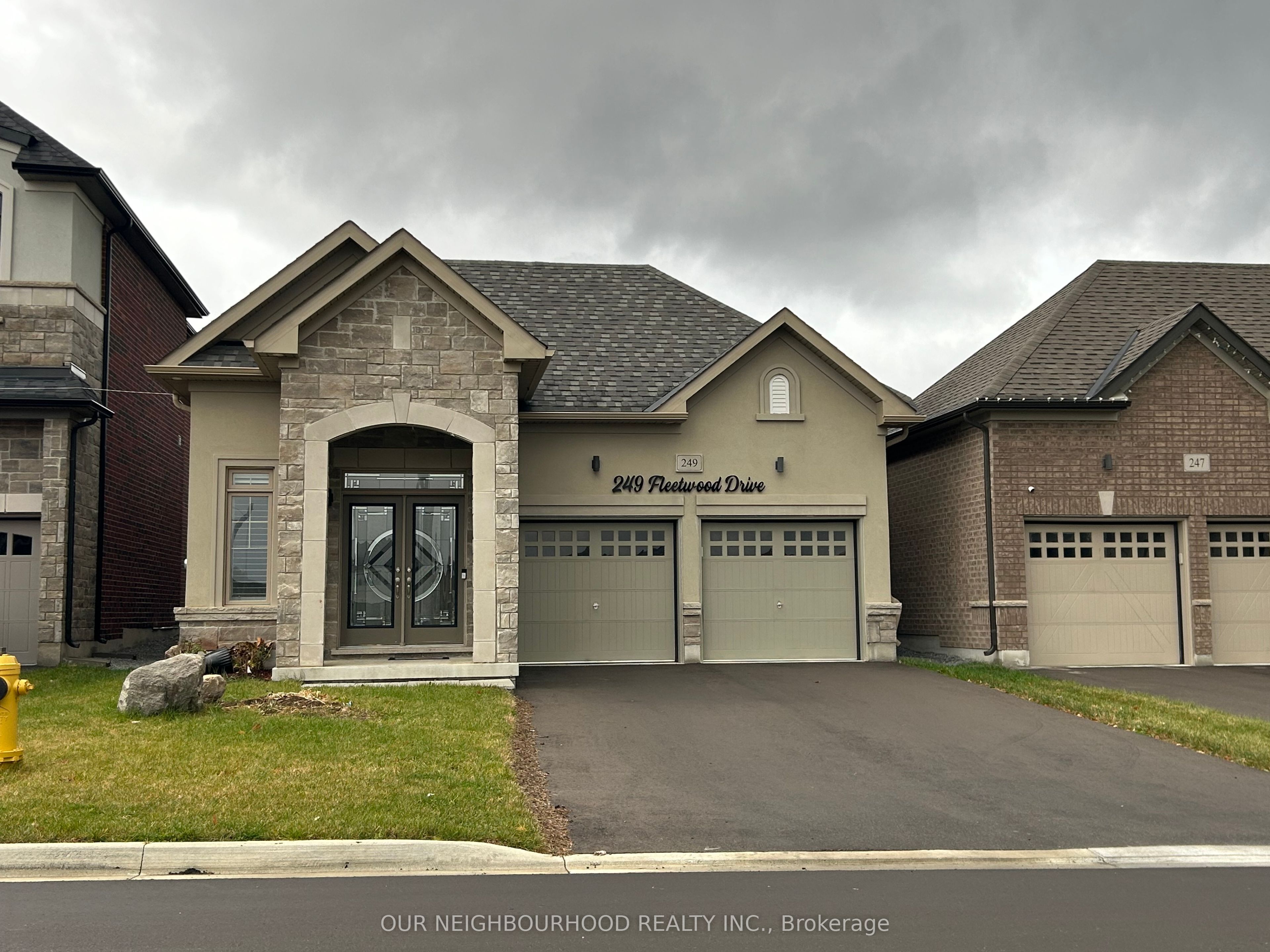 249 Fleetwood Drive Property Photo 1