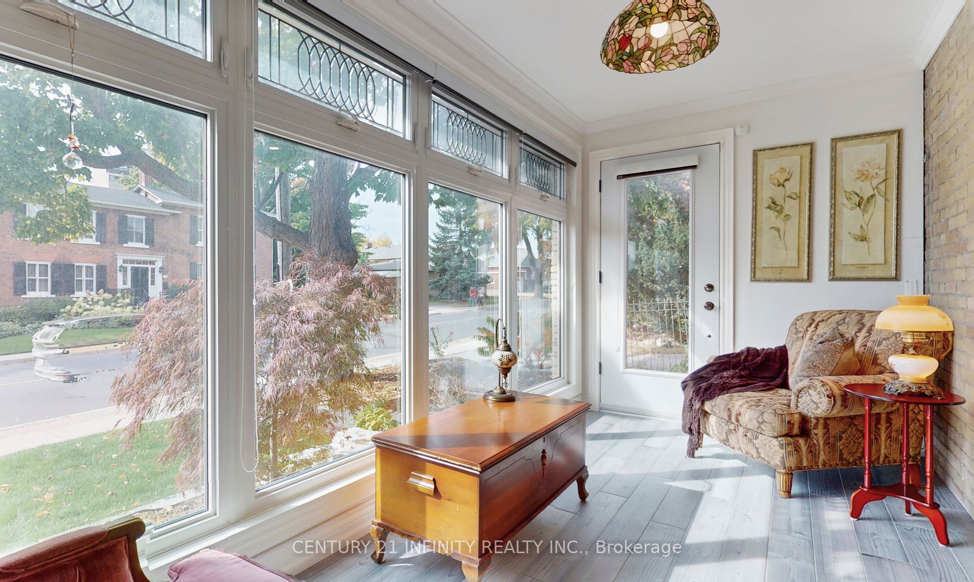98 Church Street Property Photo 17